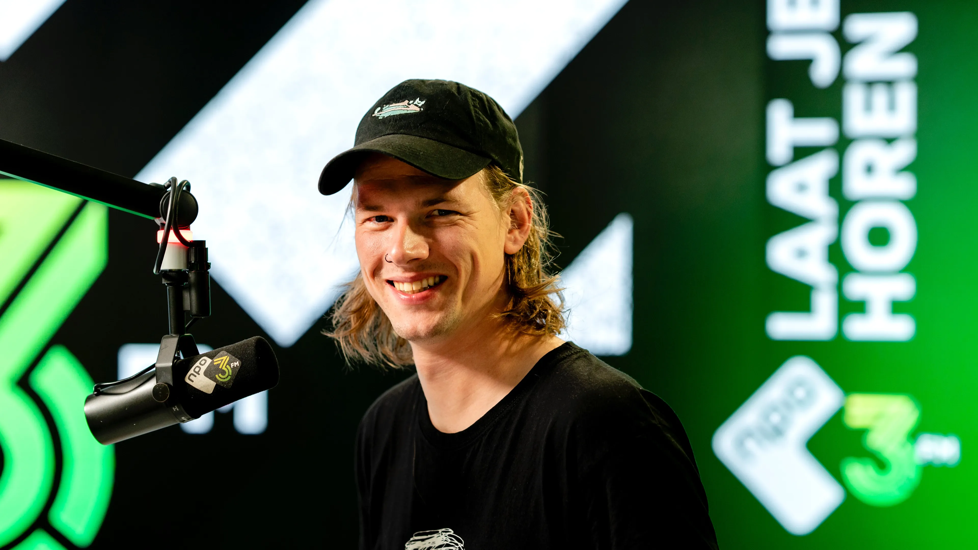 3FM-dj Sander Hoogendoorn wint radiomoment van het jaar