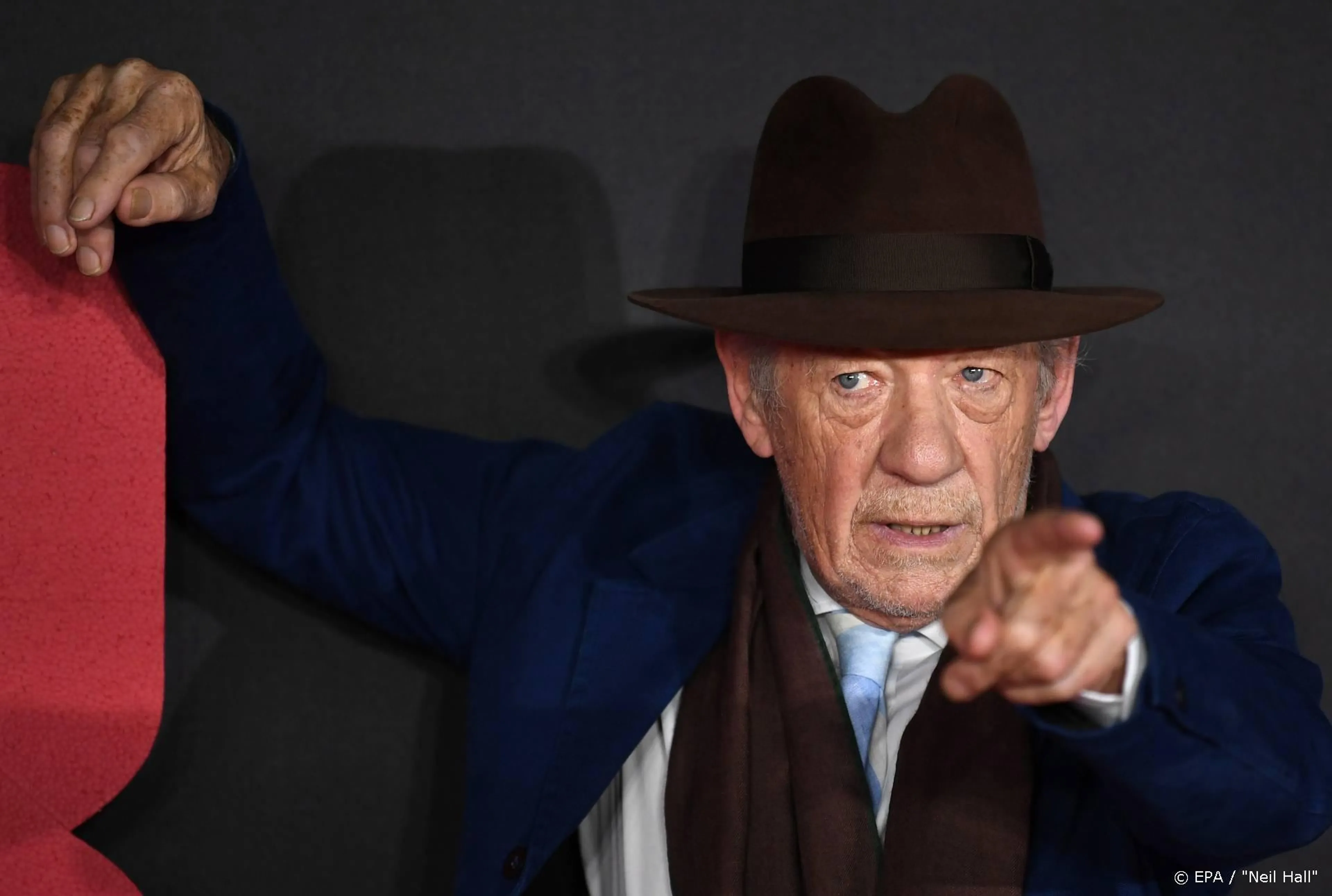 Ian McKellen hervat repetities Hamlet