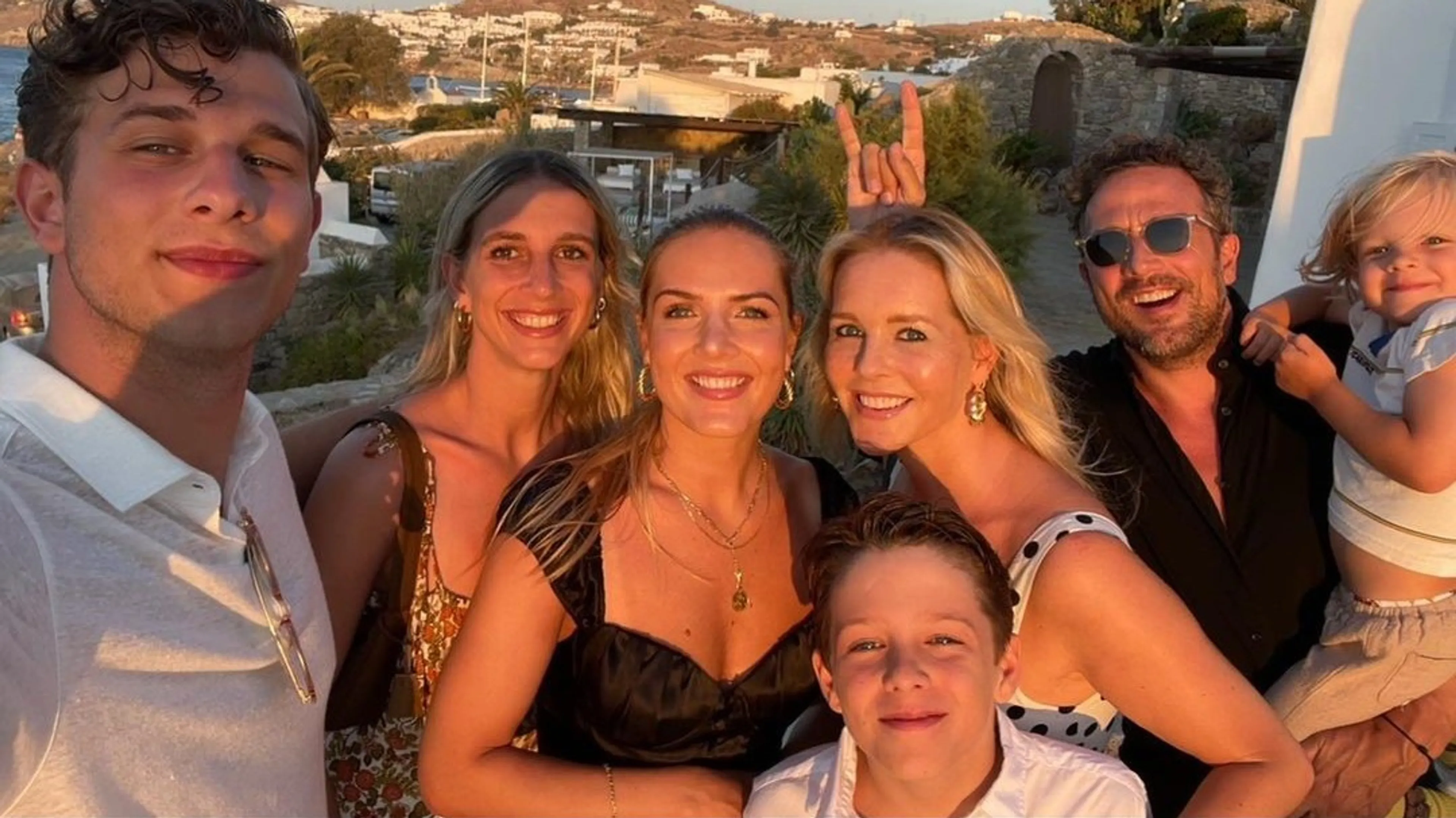 Groot feest in huize Janzen: 'Trotse moeder'