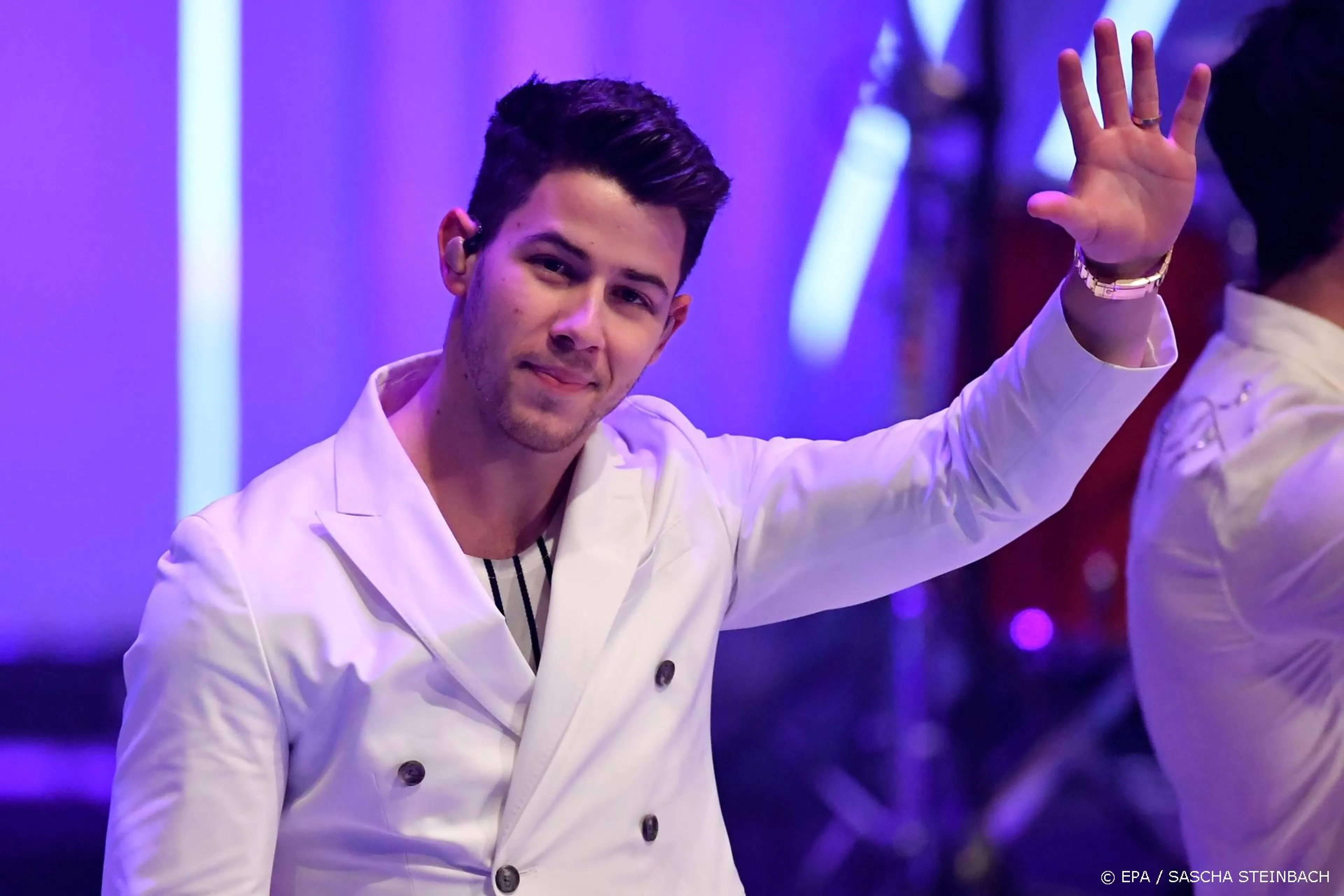 Nick Jonas breekt rib tijdens opnames Olympische special