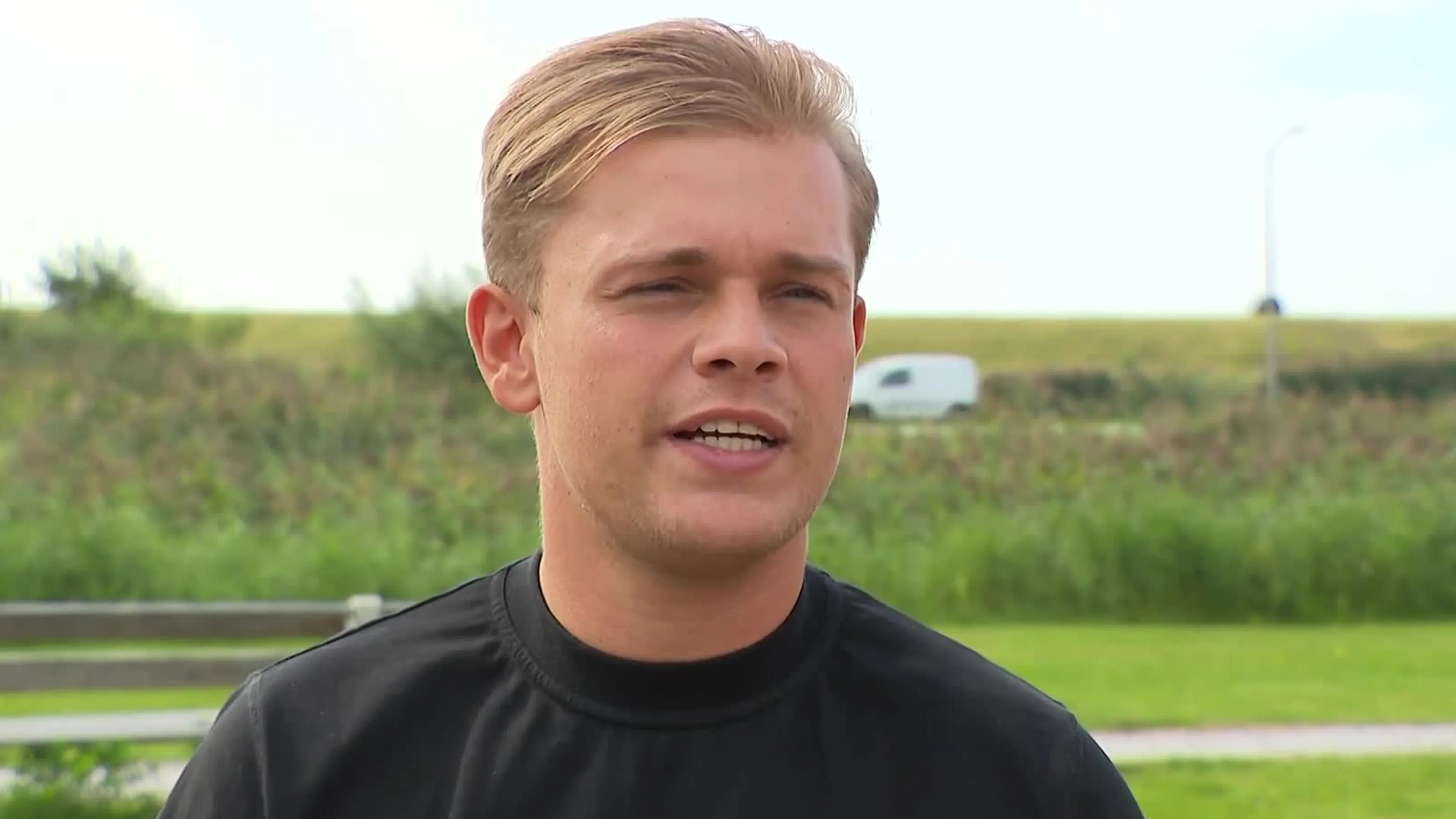 Dennis Schouten heeft schurft
