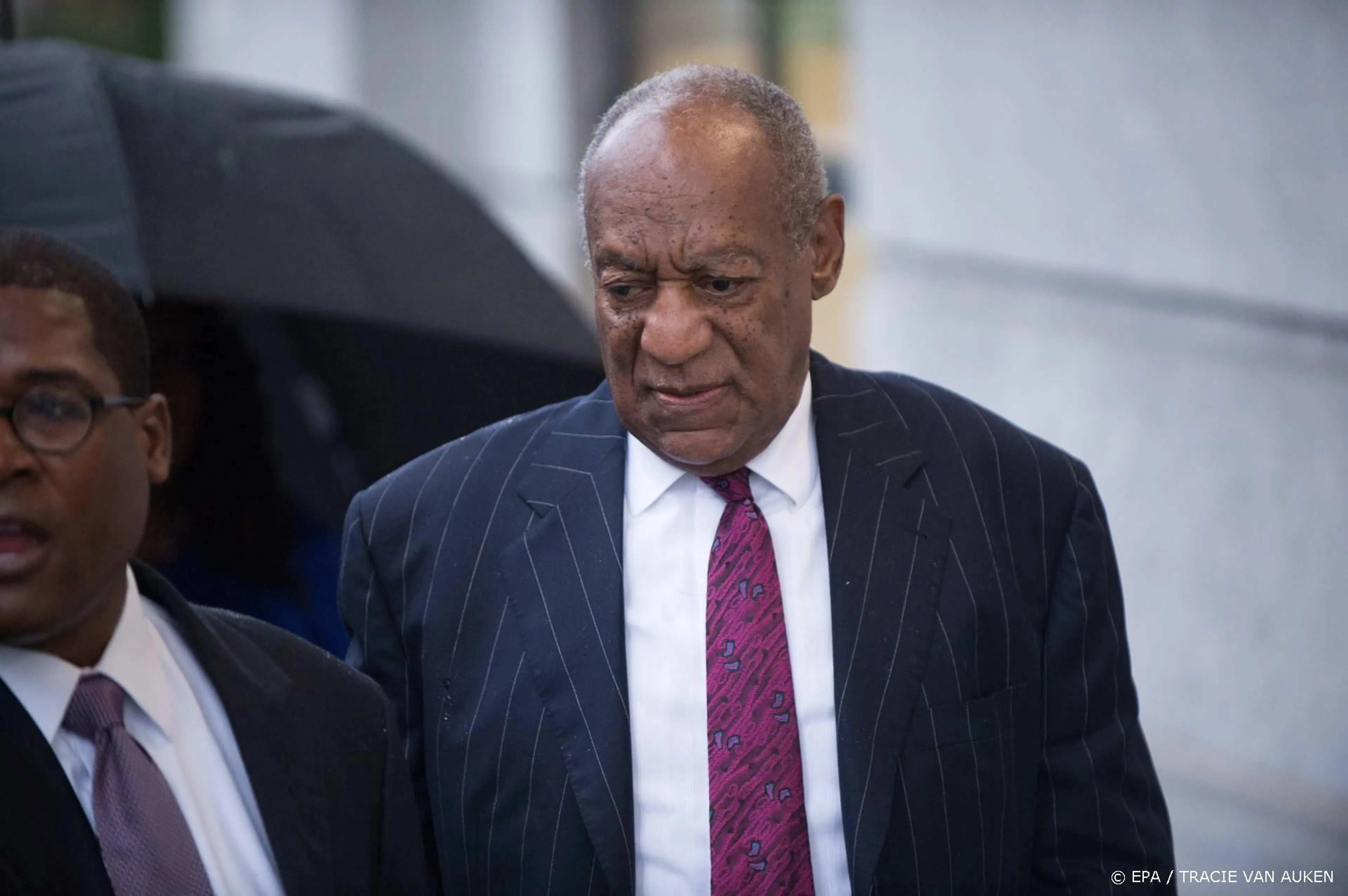 Woedende reacties over vrijlaten Cosby: het hof moet zich schamen