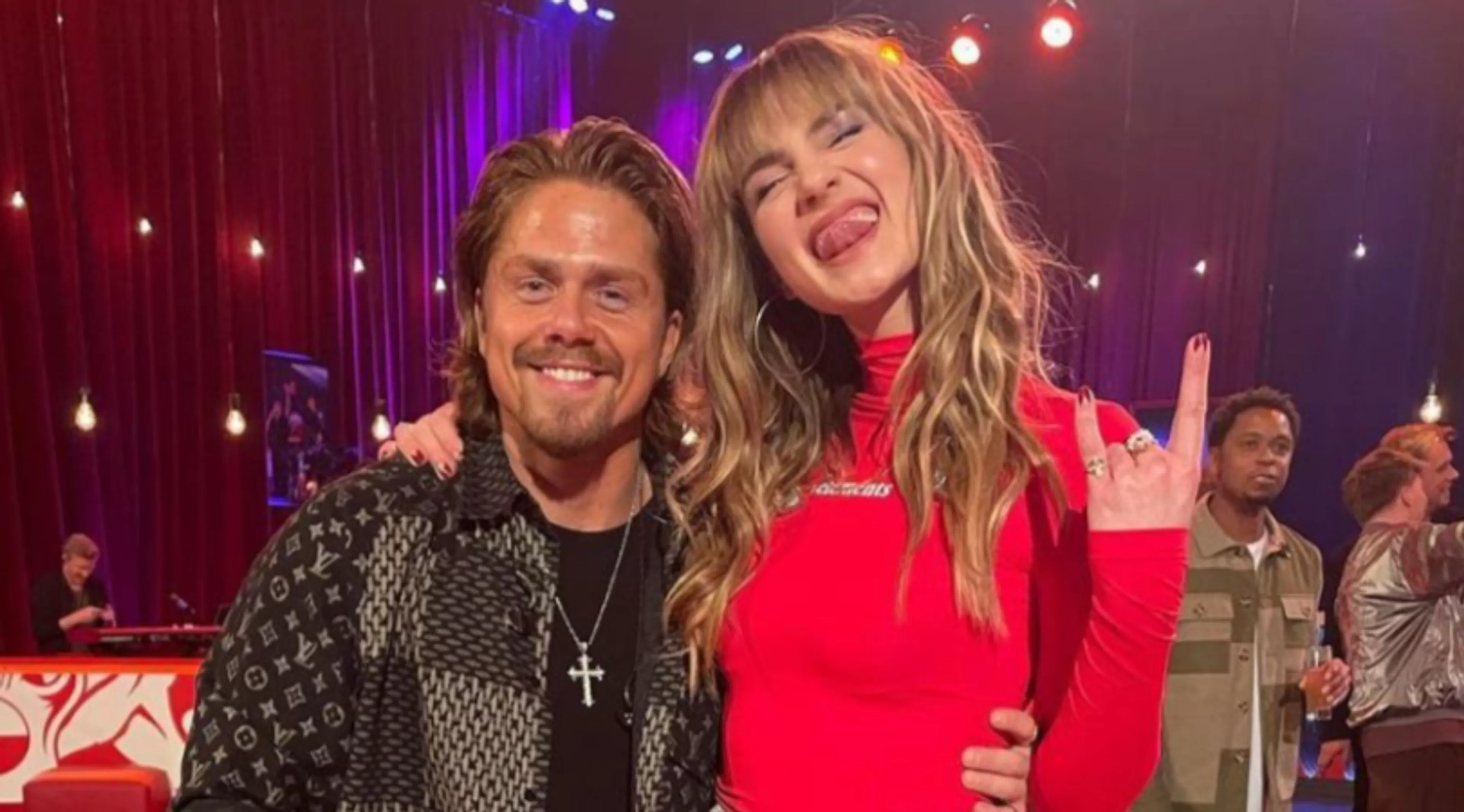 Maan en André Hazes genieten op Ibiza