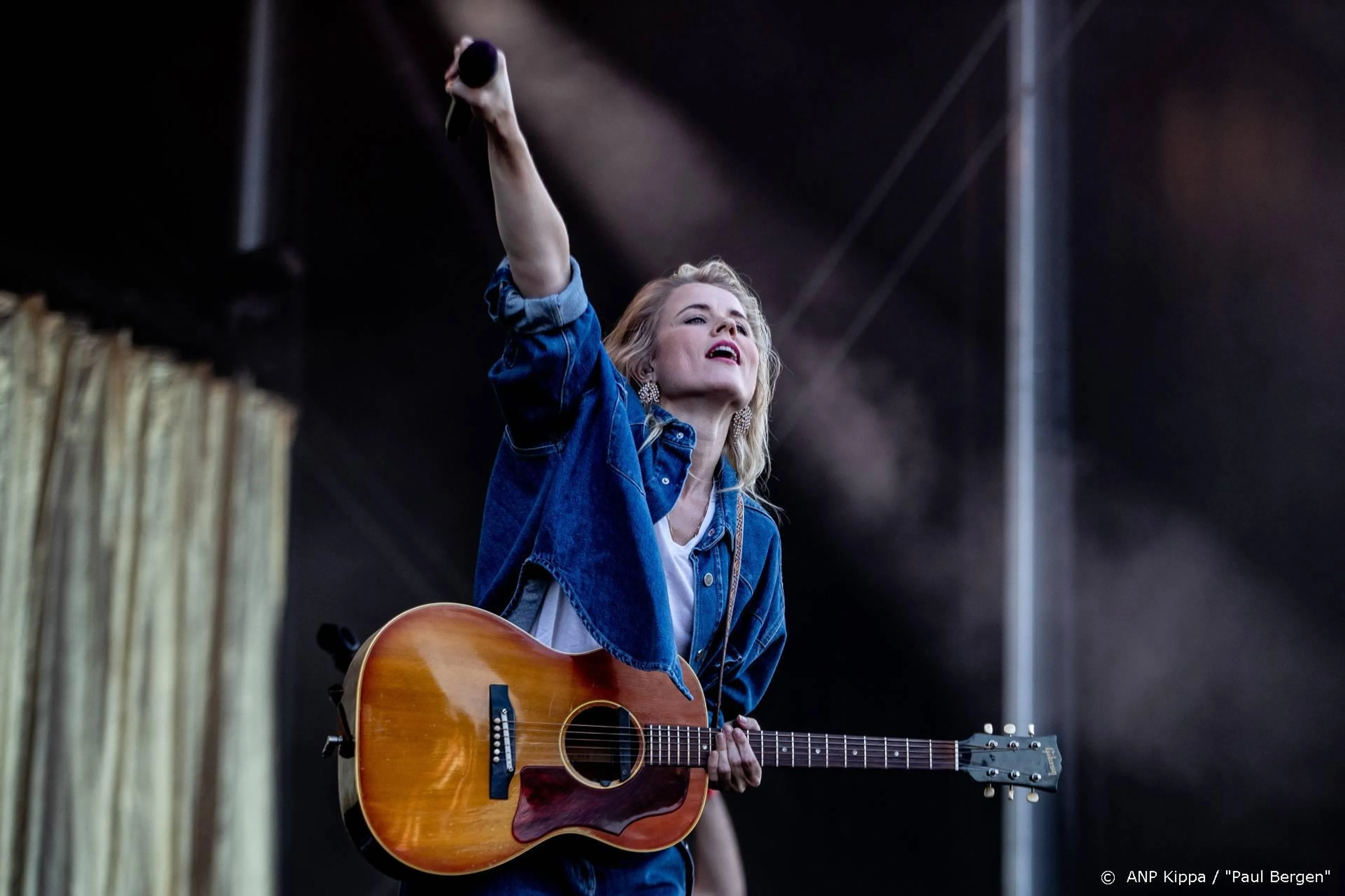 Ilse DeLange zingt voor Nederland bij Free European Song Contest