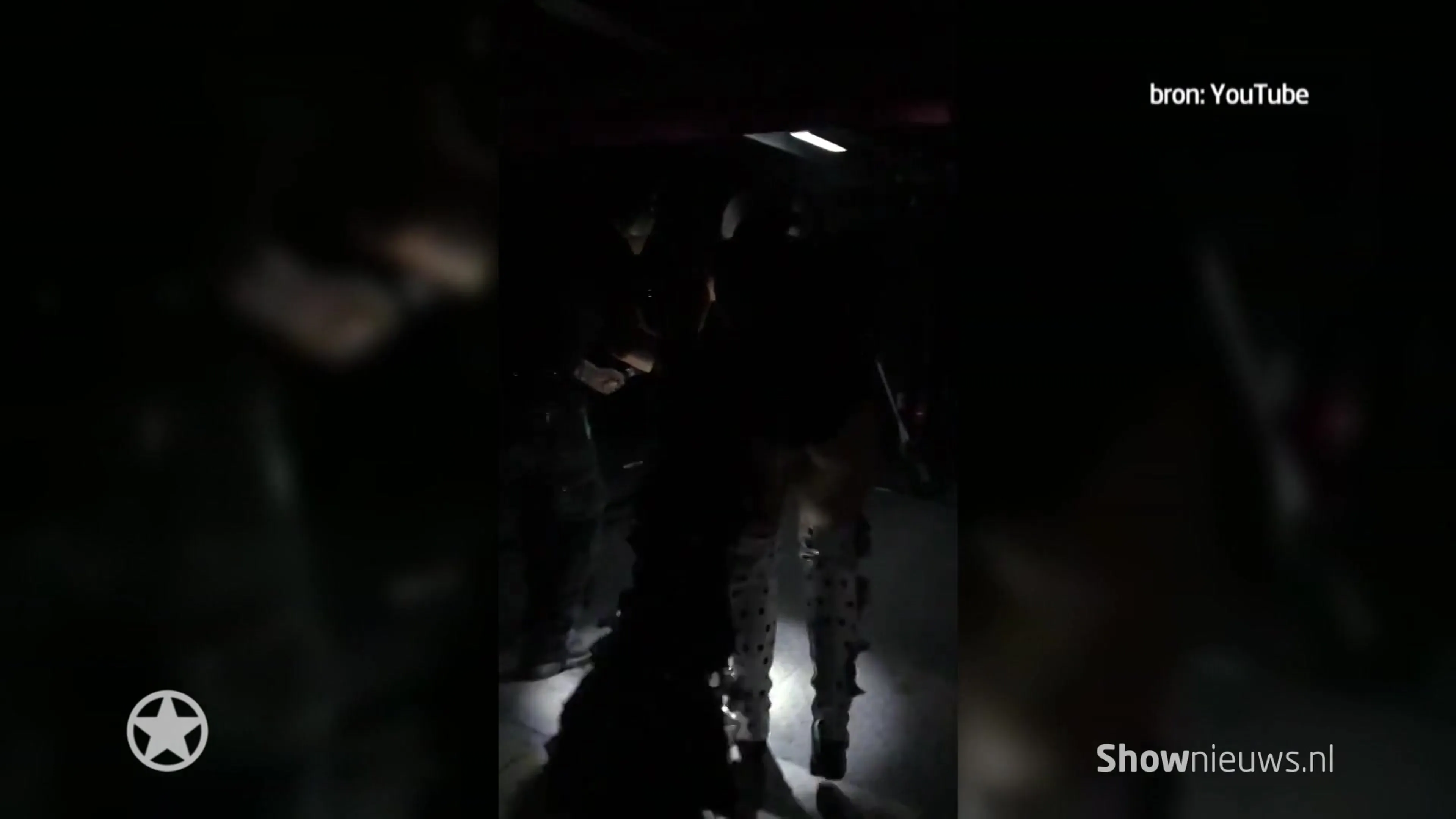 Da's rap: Katy Perry in 30 seconden uit de kleren!