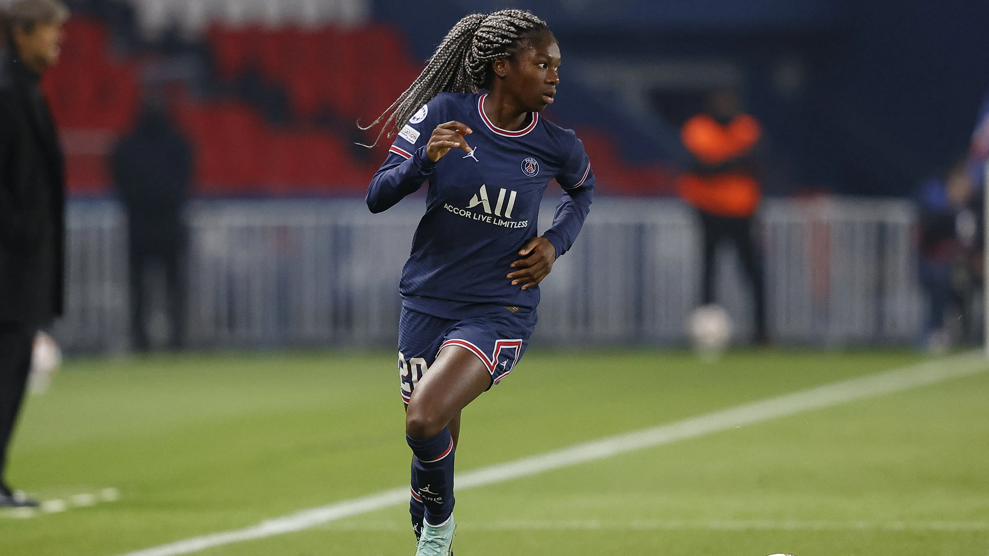 Voetbalster PSG vast na aanval gemaskerde mannen op ploeggenote