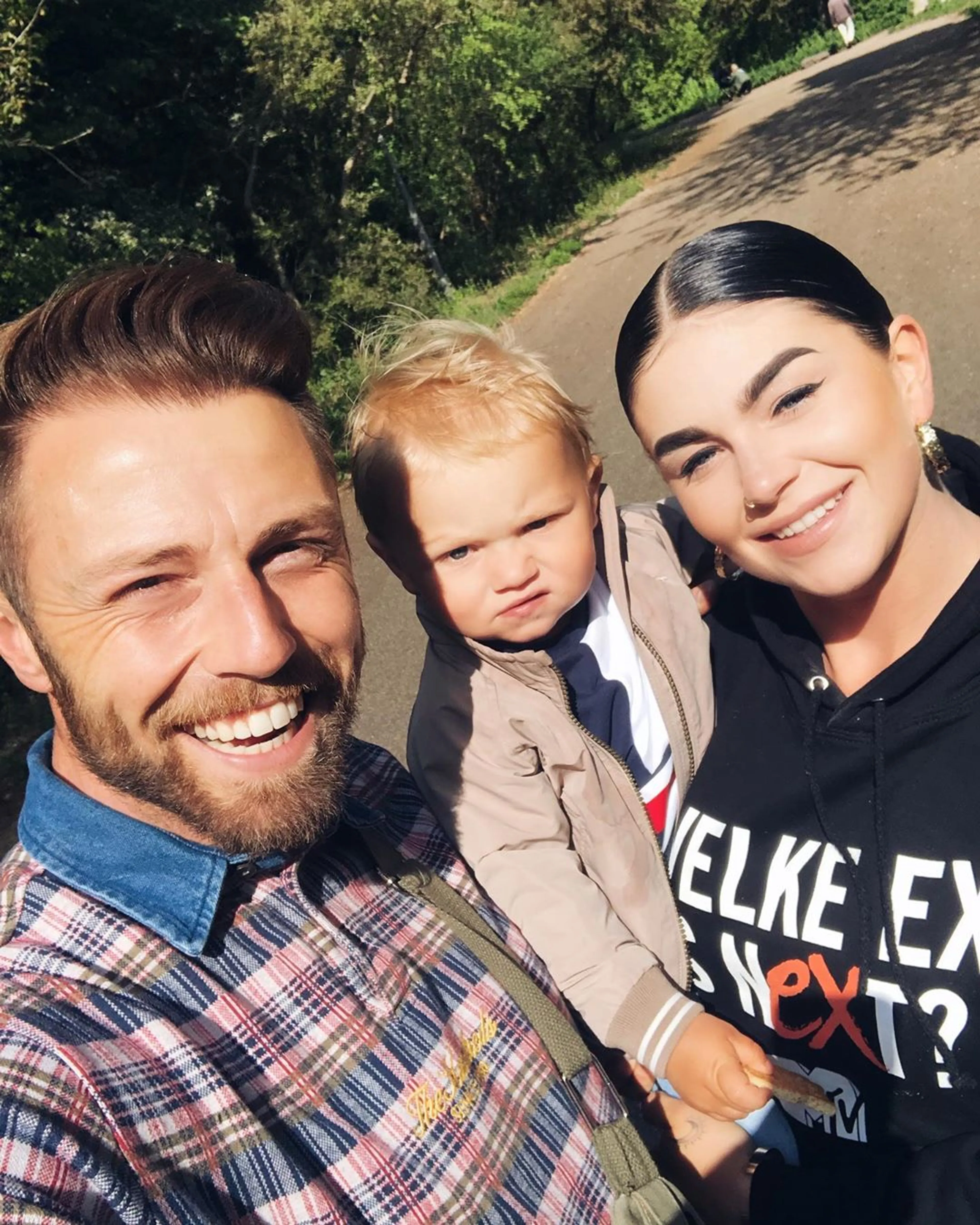 Roxeanne Hazes viert verjaardag zoontje Fender (2)