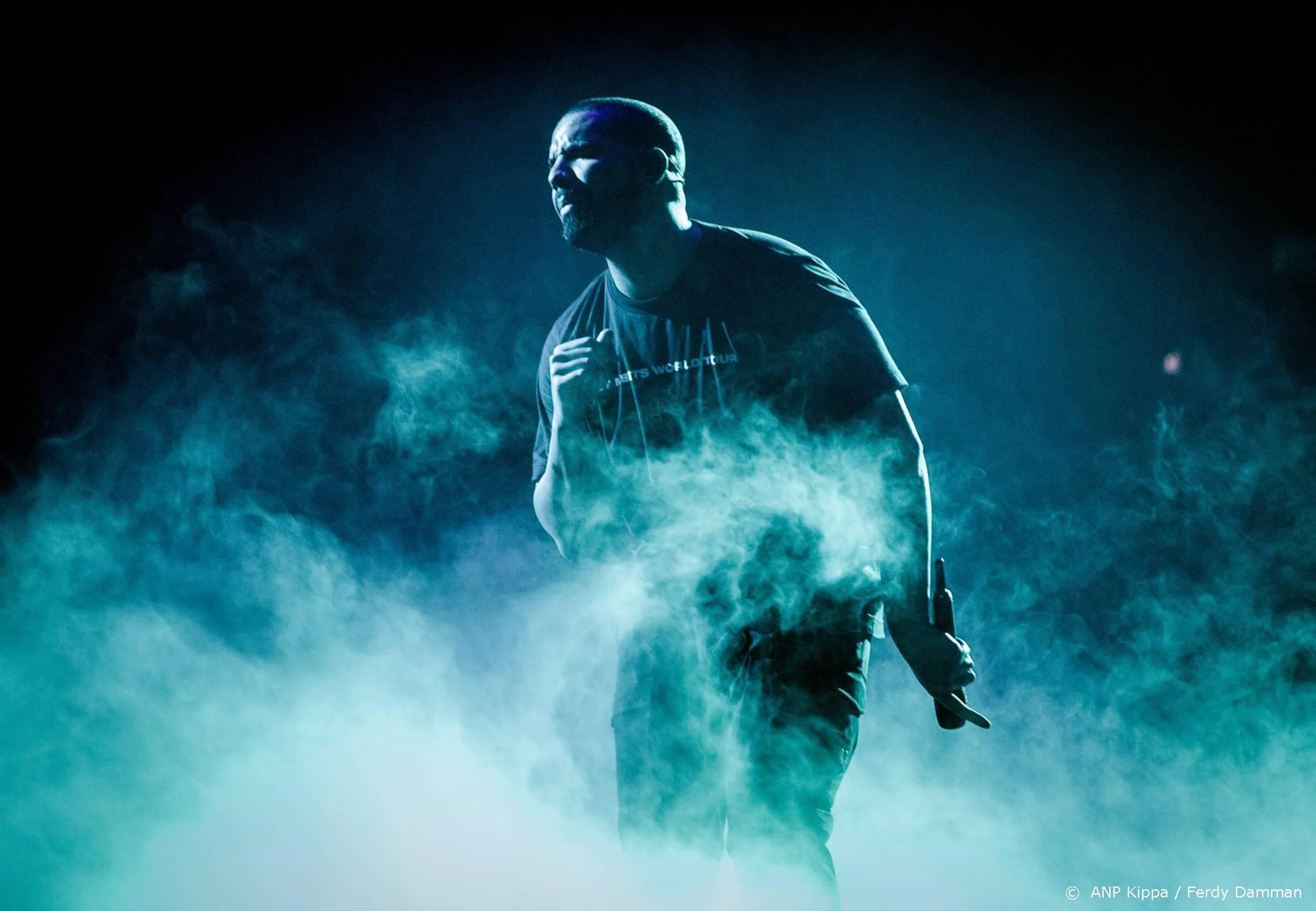 Drake herdenkt slachtoffers Astroworld-drama