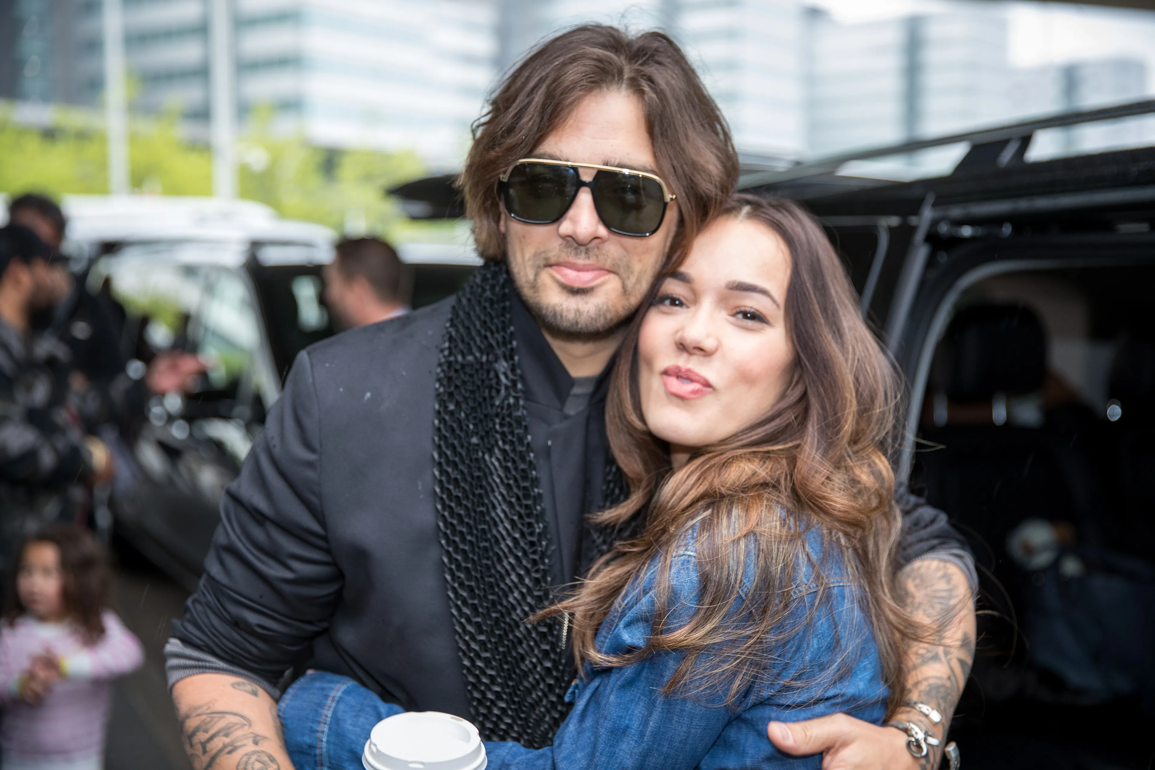 Bibi Breijman steekt de draak met jarige Waylon