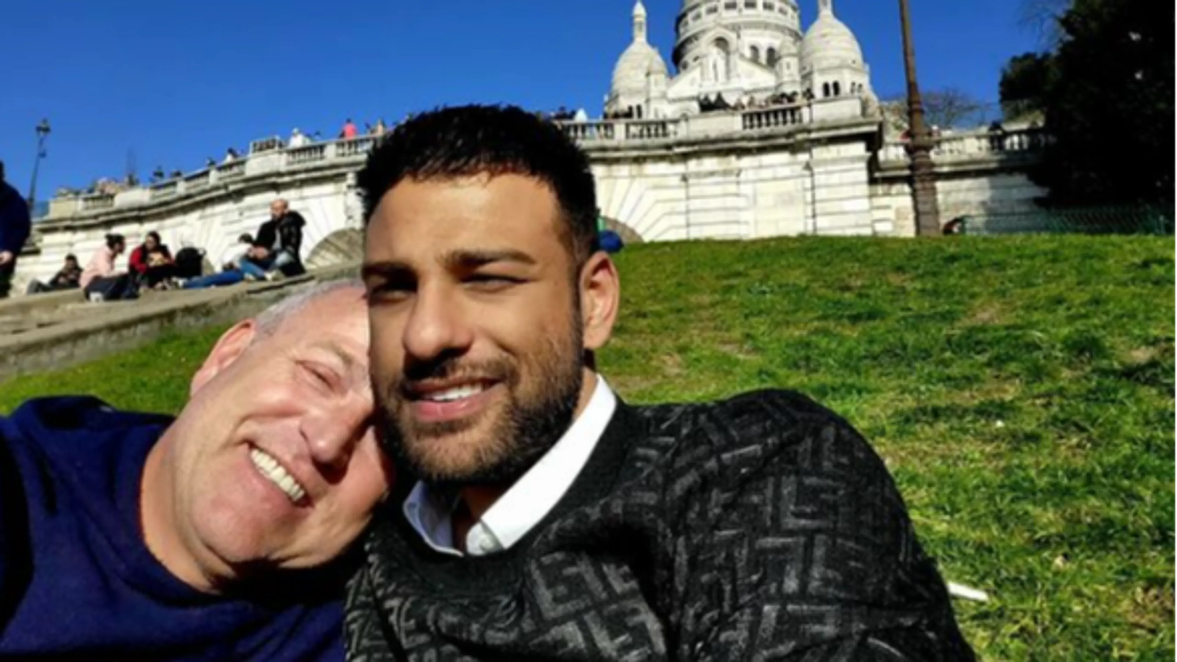 Gordon herenigd met nieuw liefje en leert hem ZO Nederlands
