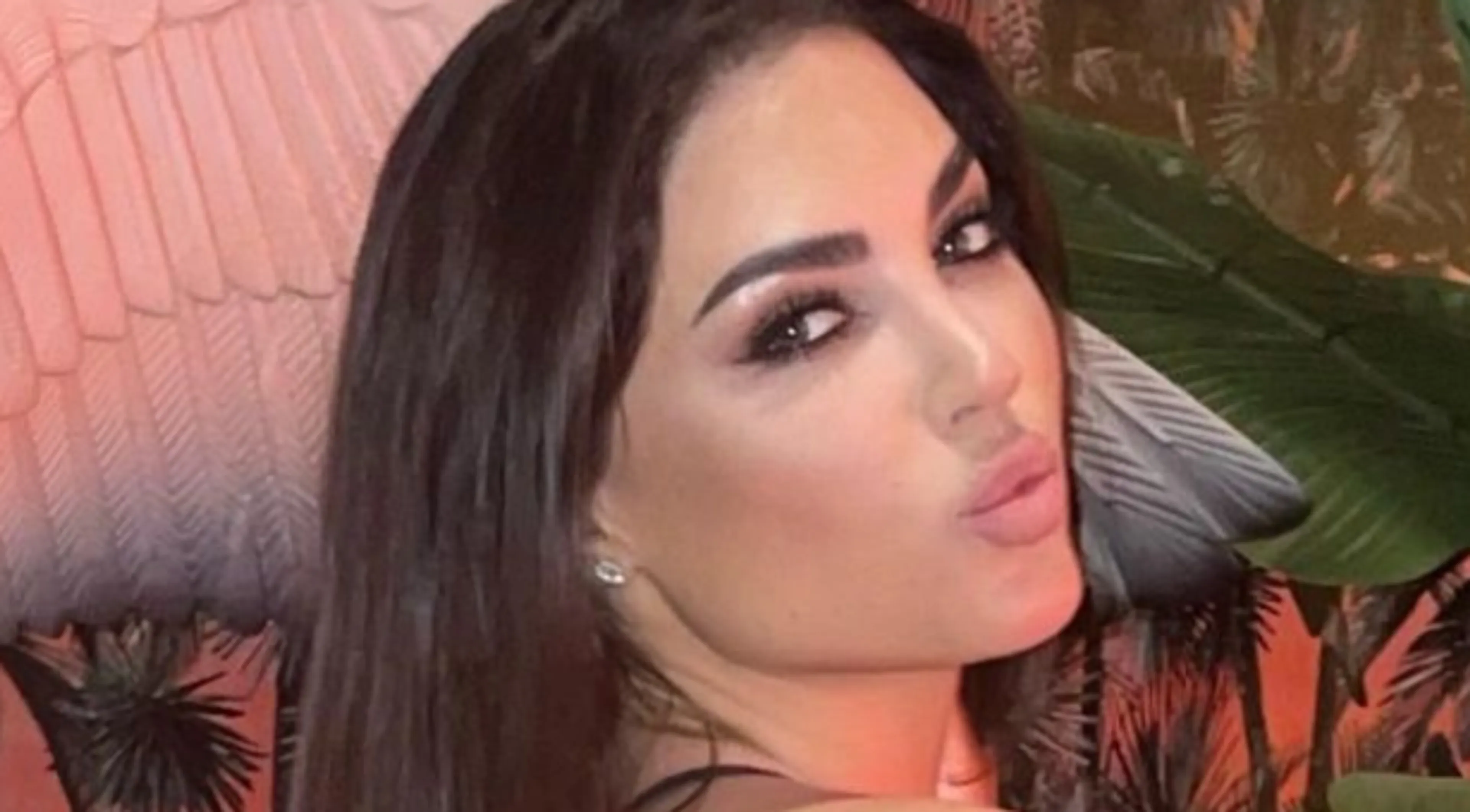 Keiharde uithaal naar Yolanthe Cabau