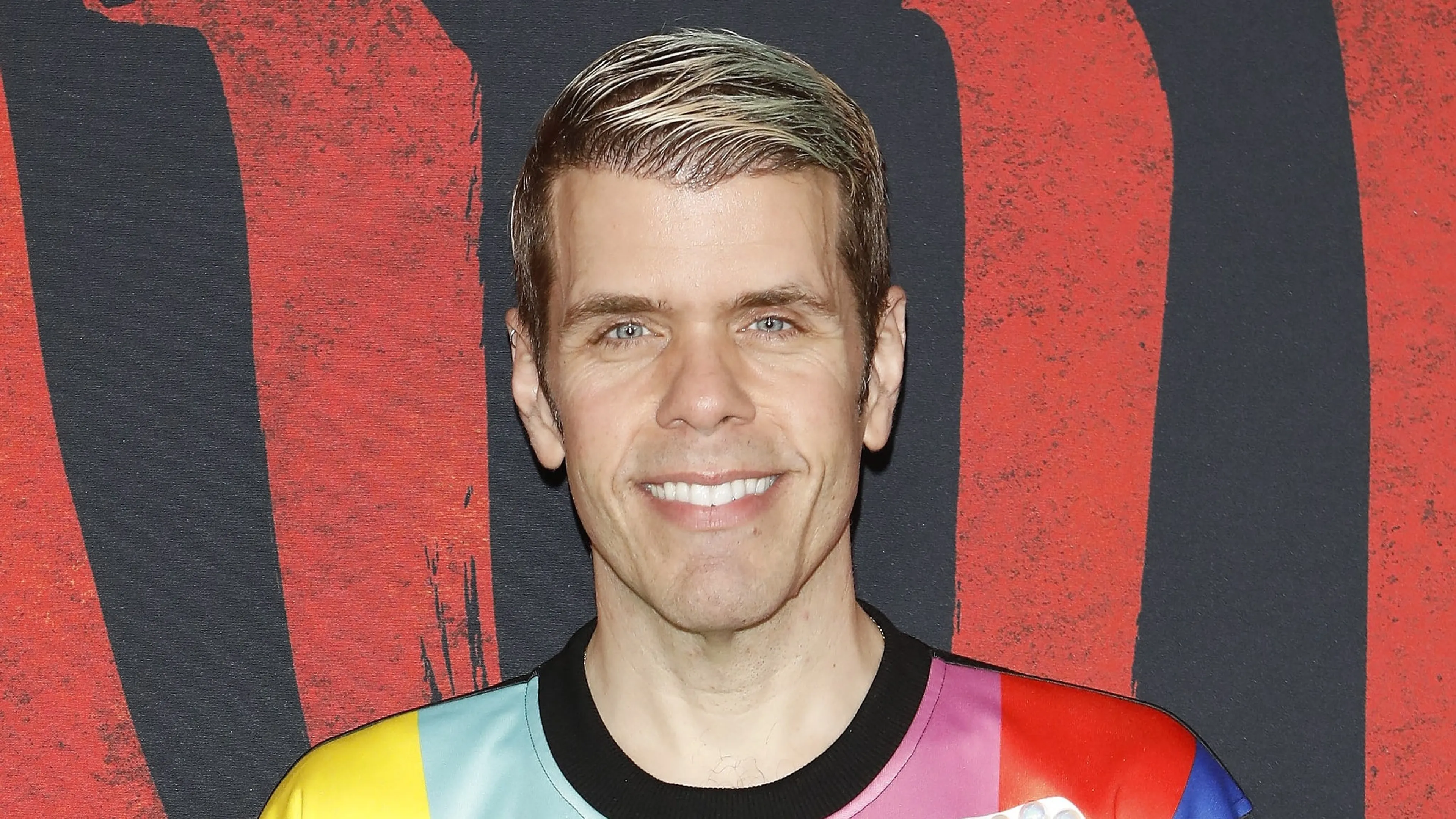 Toestand roddelblogger Perez Hilton 'ernstig, maar stabiel' na zelfbeschadiging