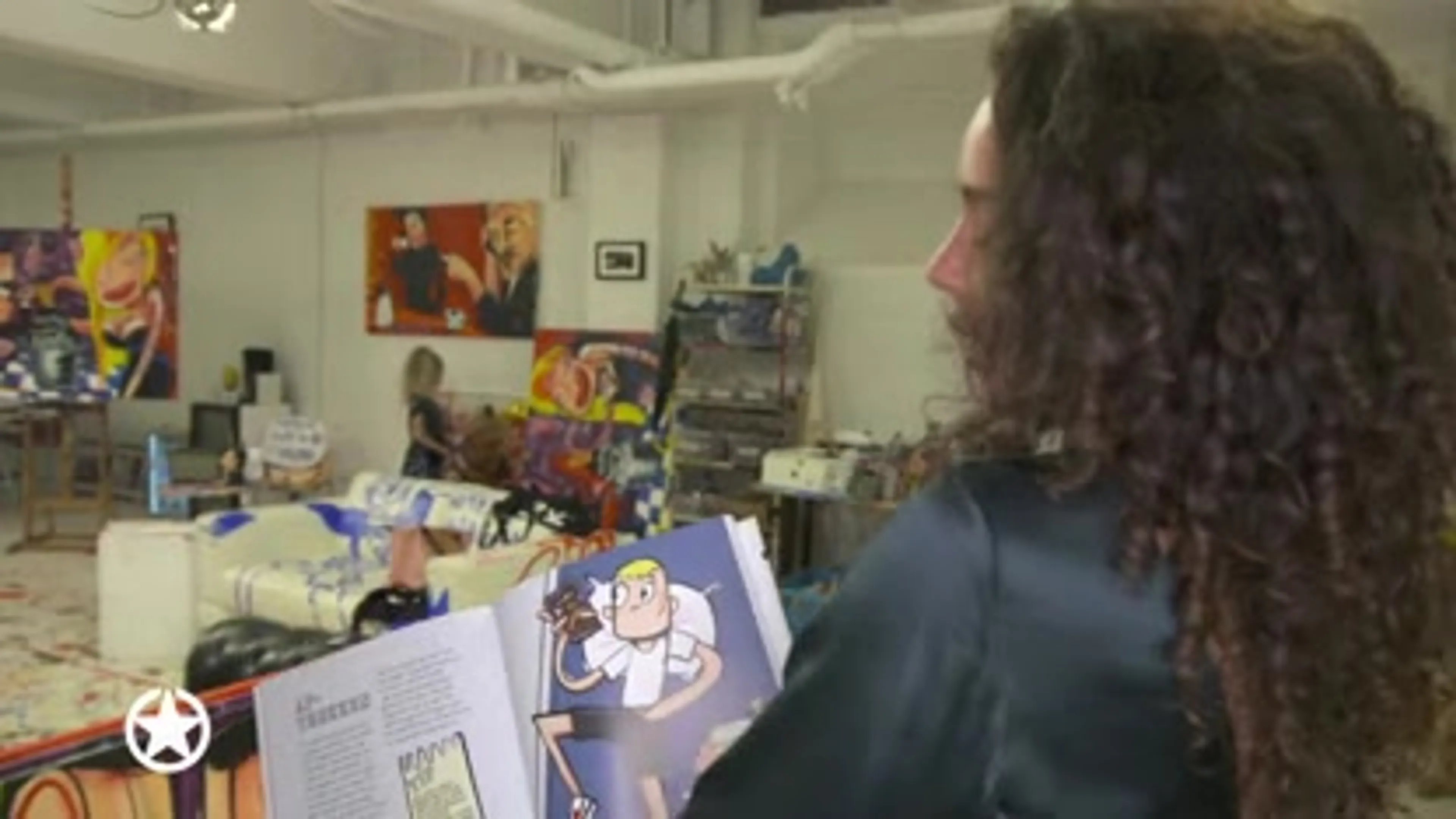 Fajah Lourens presenteert voorlichtingsboek over seks