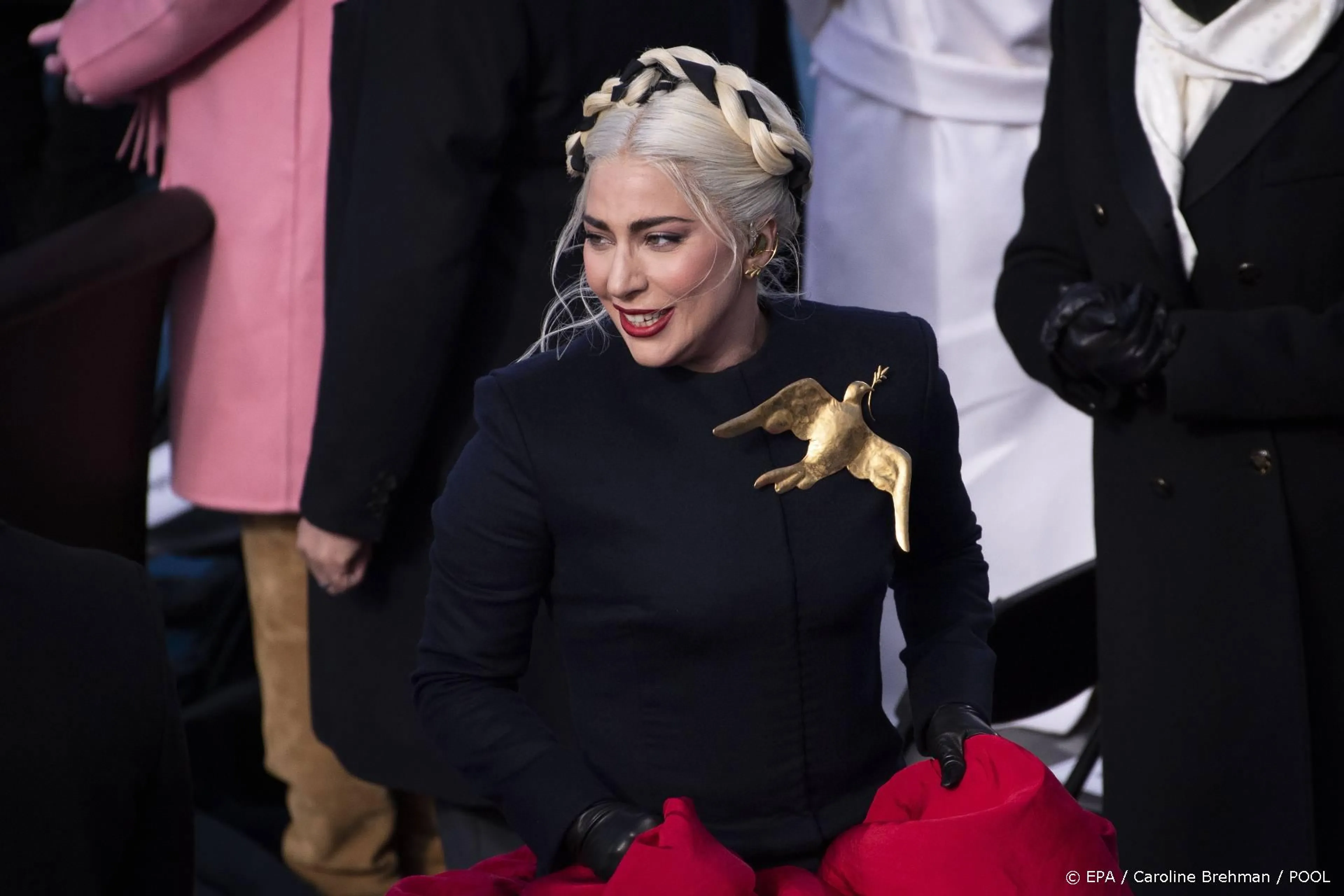 Hondenuitlaters nemen maatregelen na ontvoering hondjes Lady Gaga