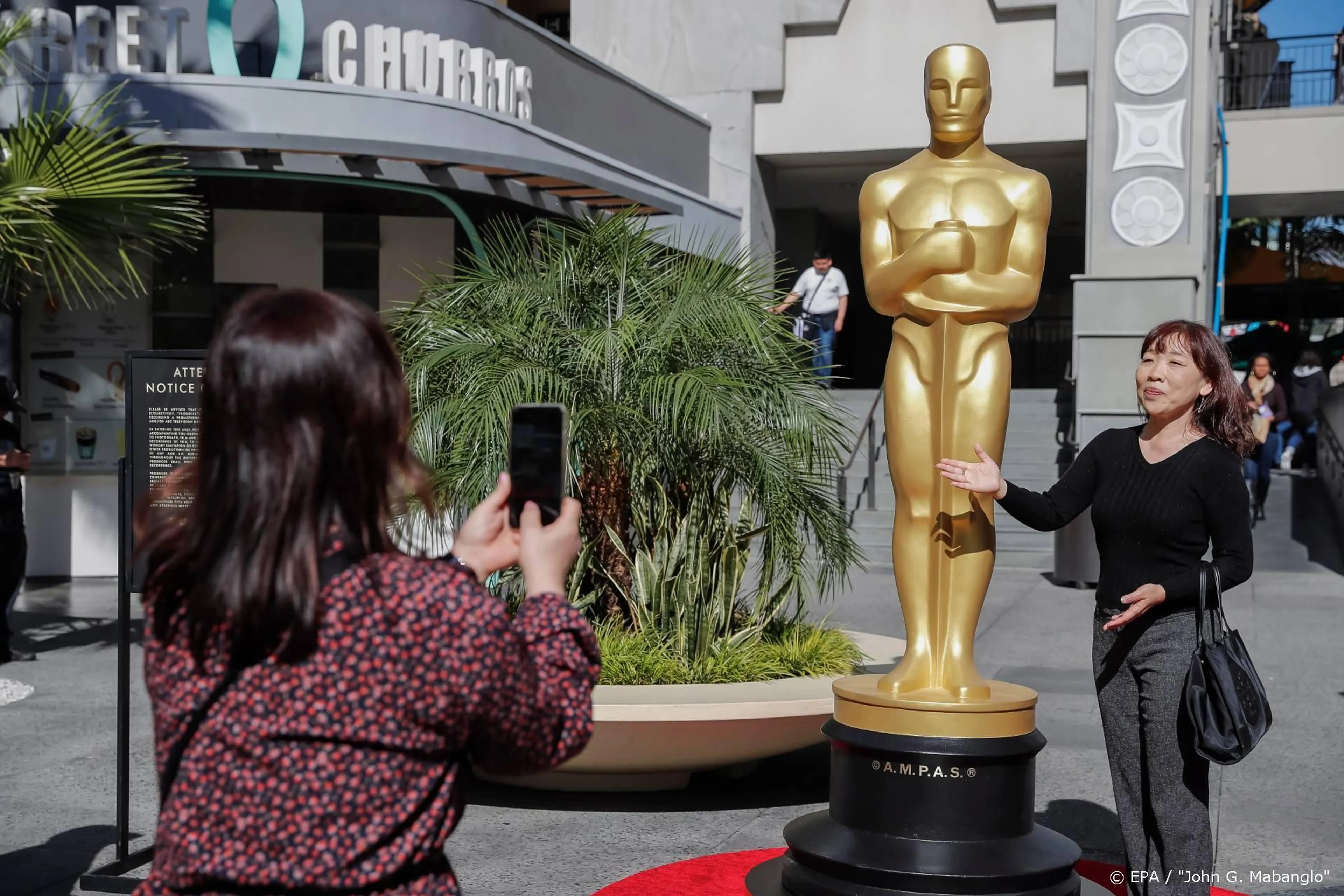 Academy overweegt Oscaruitreiking 2021 uit te stellen