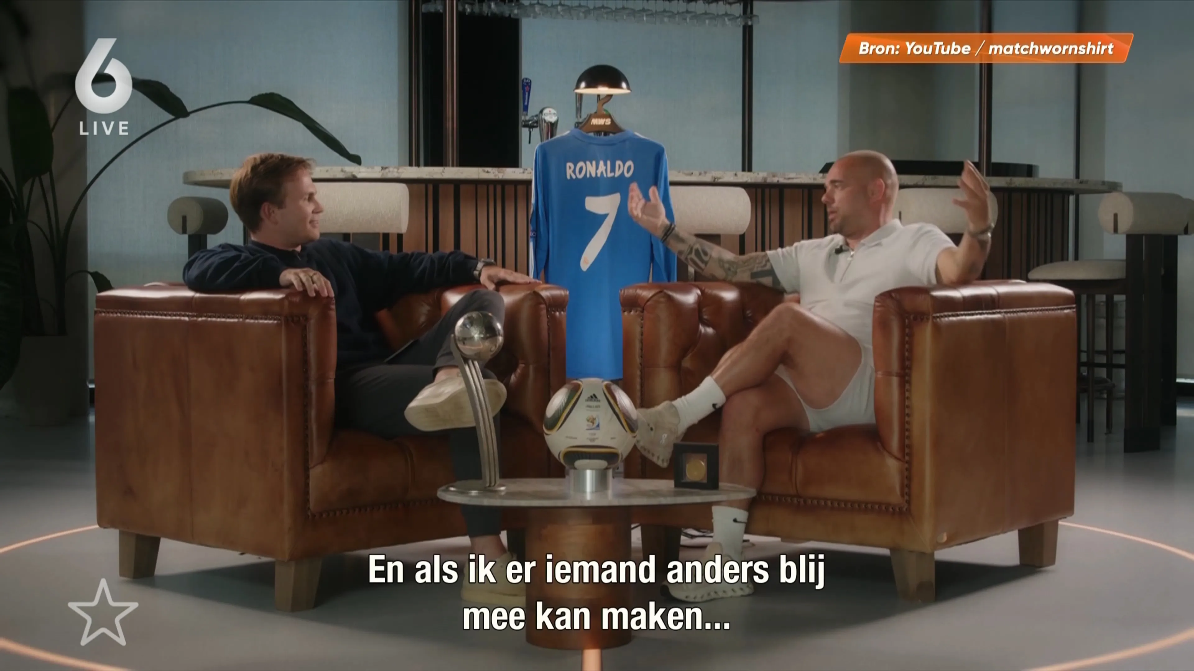 Wesley Sneijder gooit spullen met emotionele waarde in de verkoop