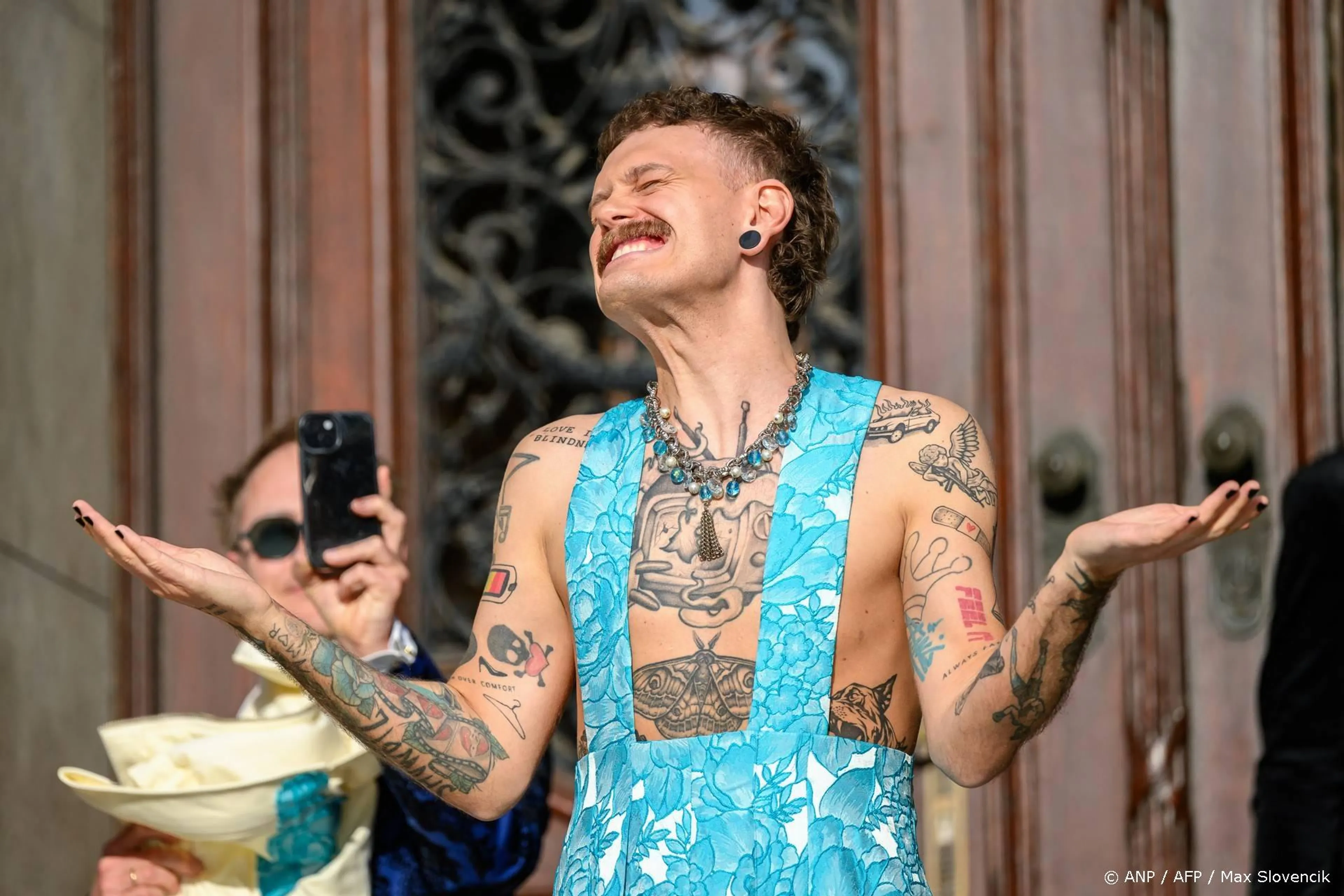Noorse songfestivalact krijg waarschuwing: optreden Jonas Lovv 'te sexy' 