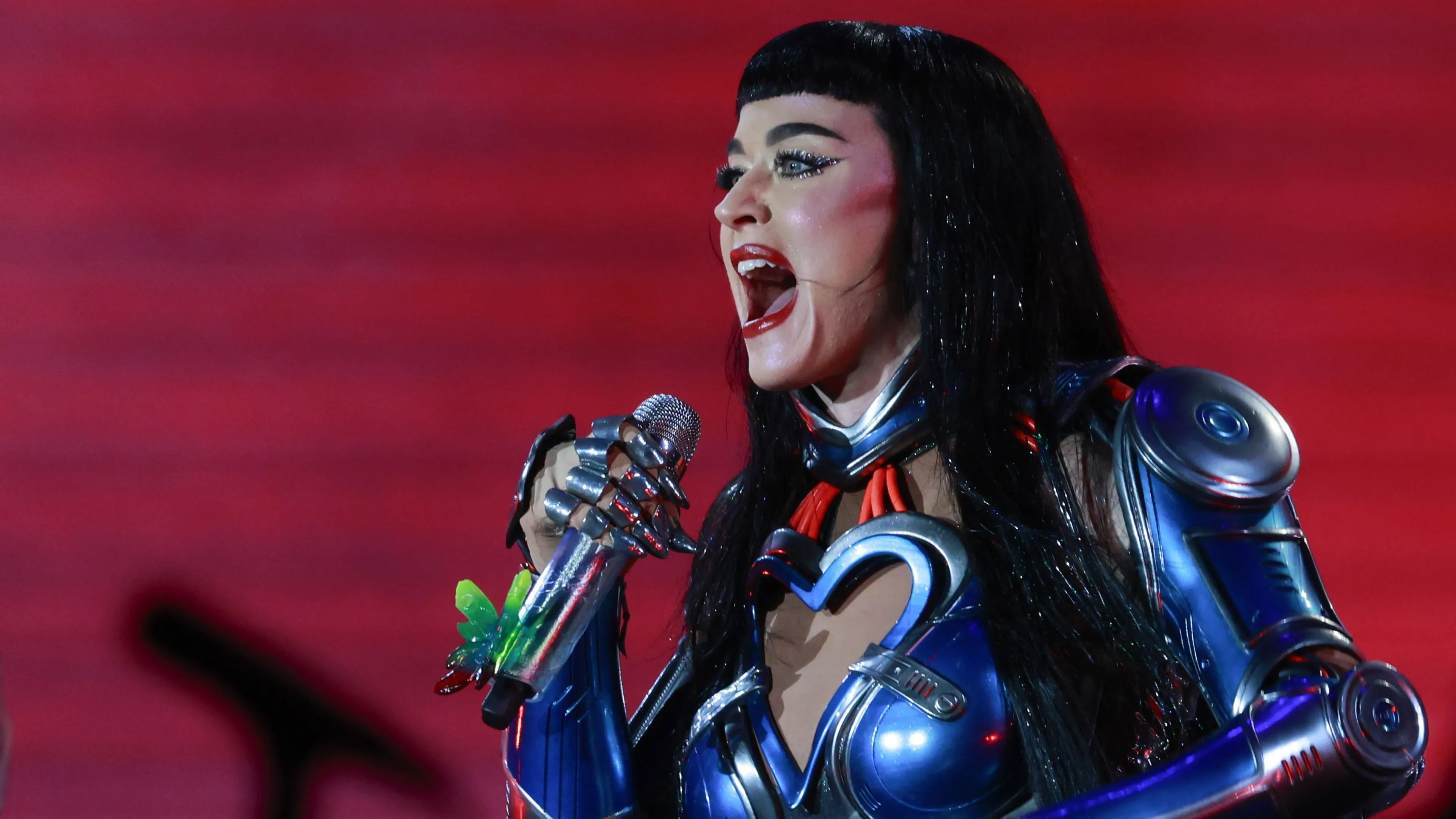 Katy Perry beschuldigd van seksueel grensoverschrijdend gedrag