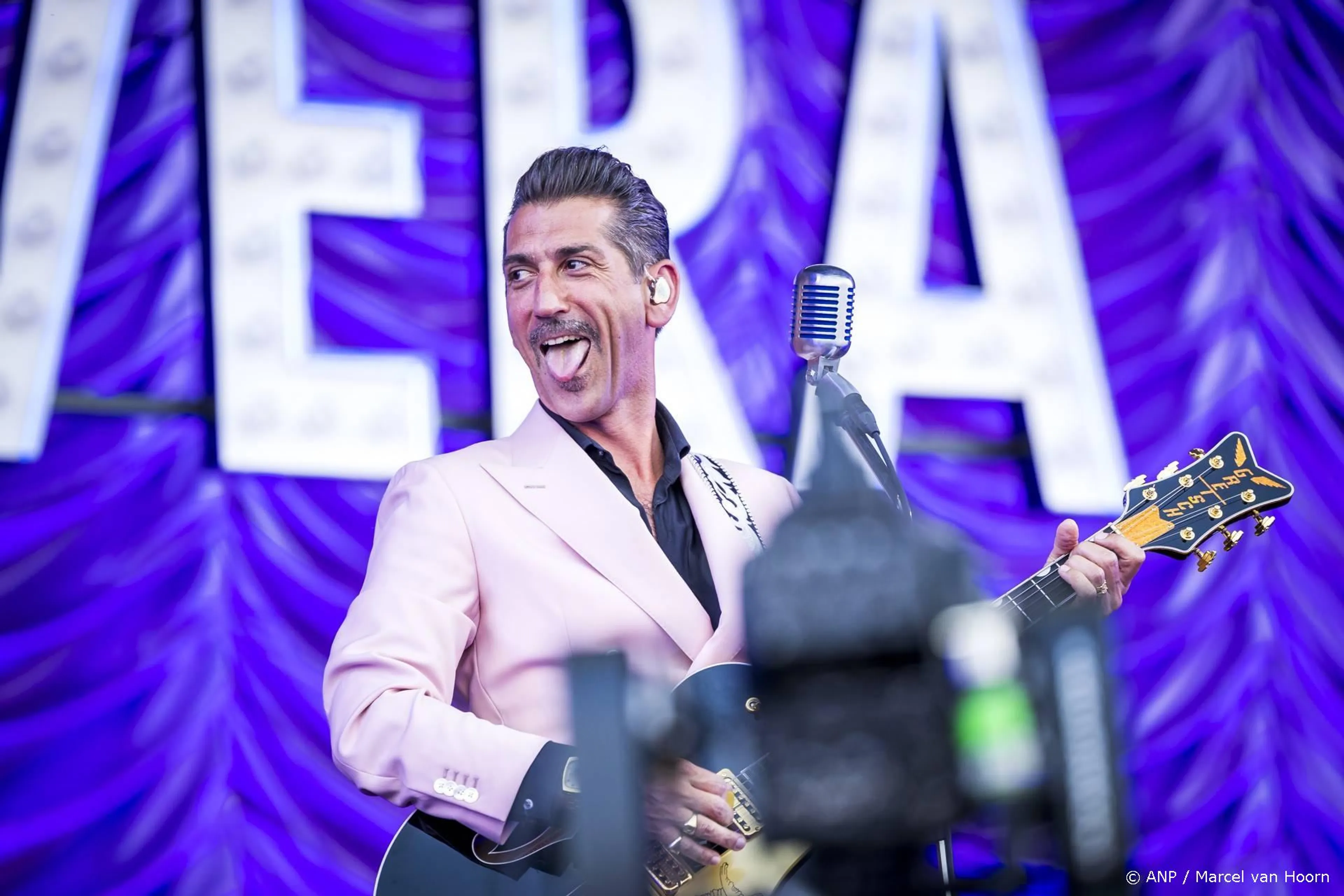 Luisteraar ontdekt fout in lied Danny Vera