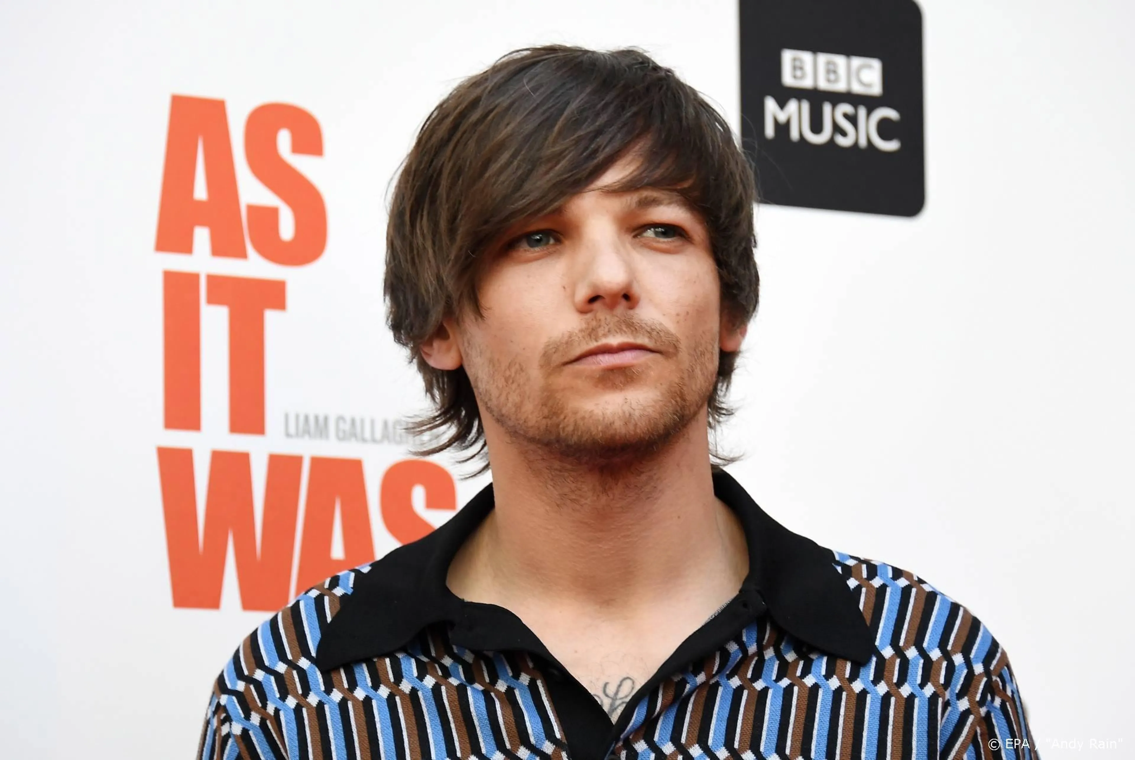 Louis Tomlinson annuleert concert om coronavirus
