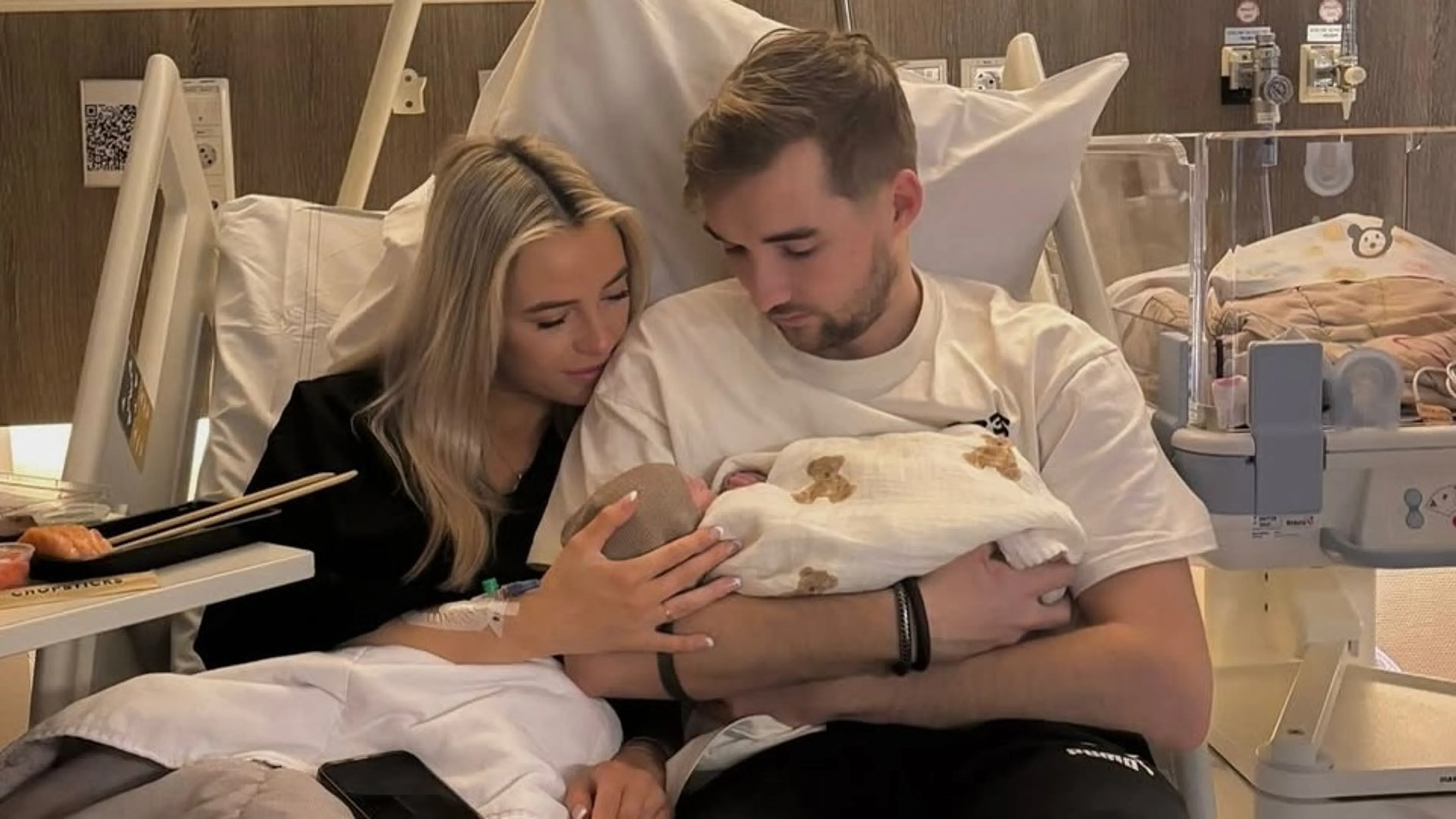 Vriendin Gio deelt eerste beelden thuis met de kleine