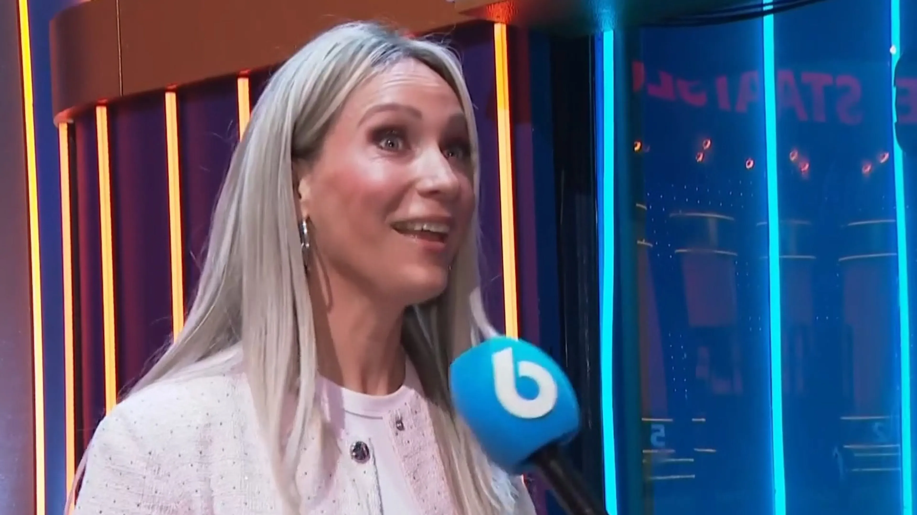 De Staatsloterij Show met Hélène Hendriks trekt aardig wat kijkers ondanks concurrentie