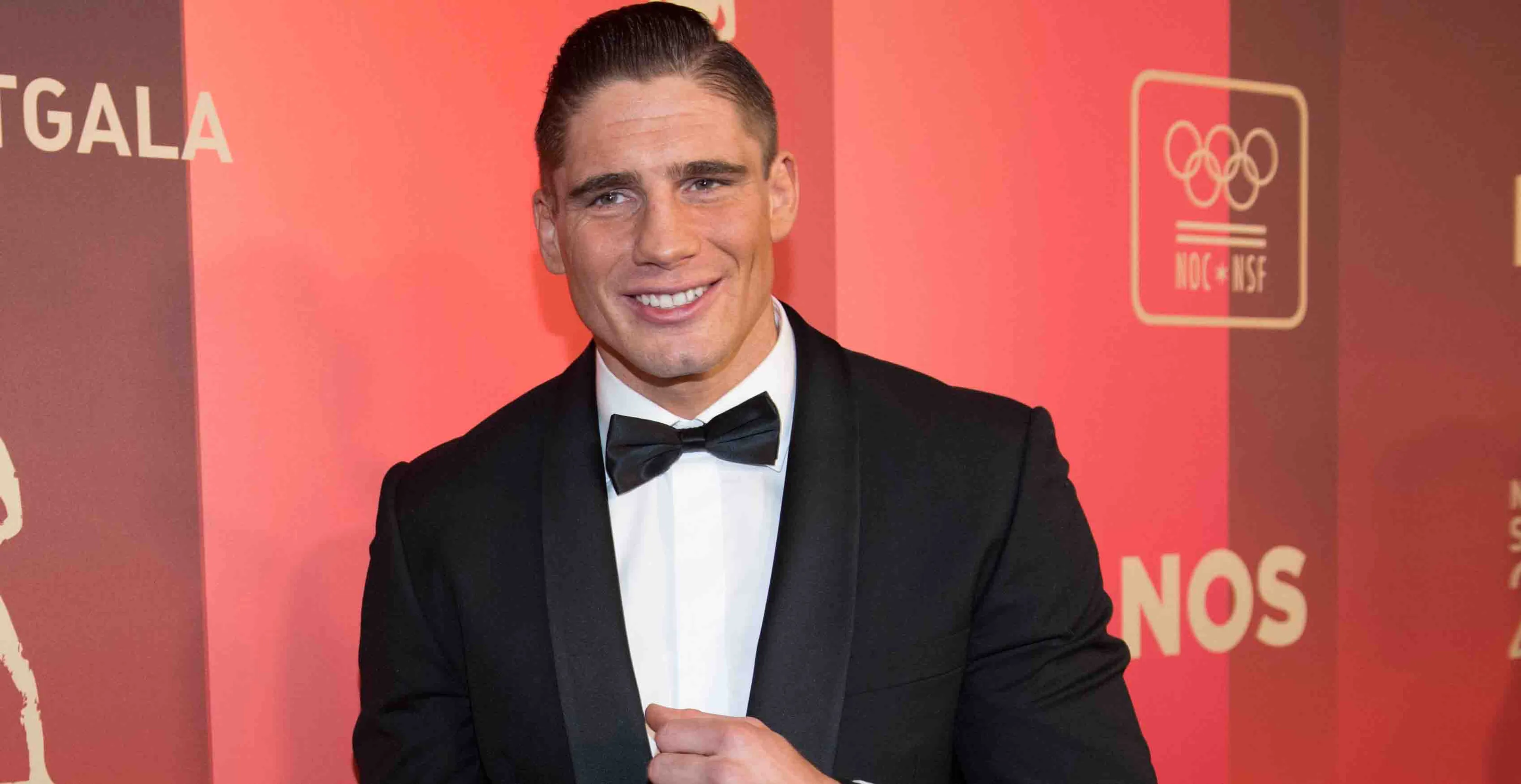 ZIEN: ZO gezellig heeft Rico Verhoeven het met nieuwe vlam