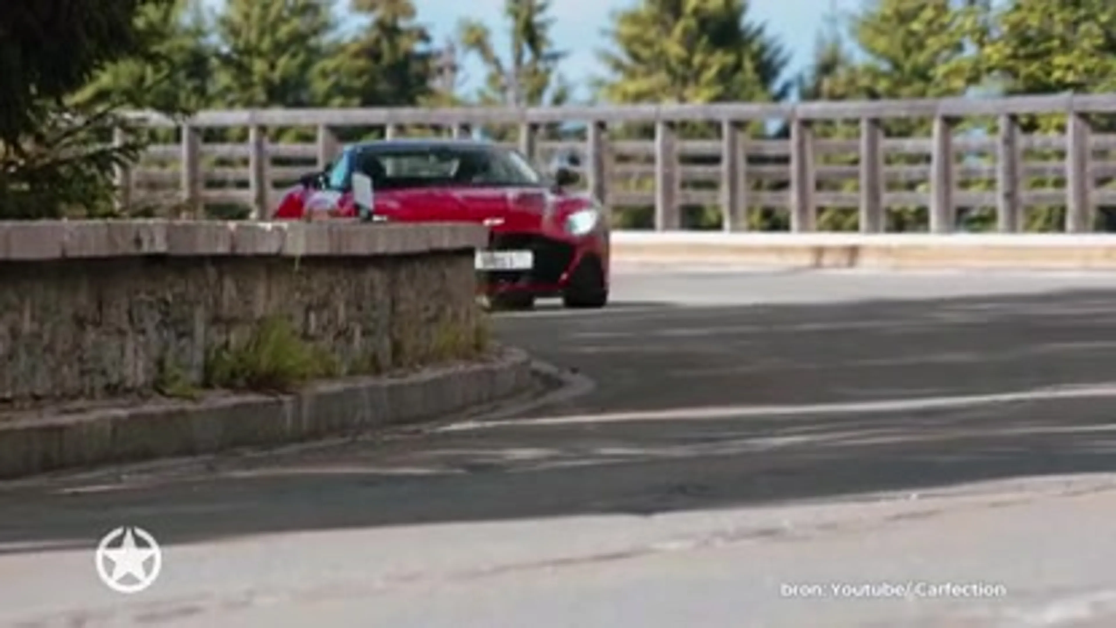 Max Verstappen krijgt niet 1, niet 2, maar DRIE auto's van de zaak!