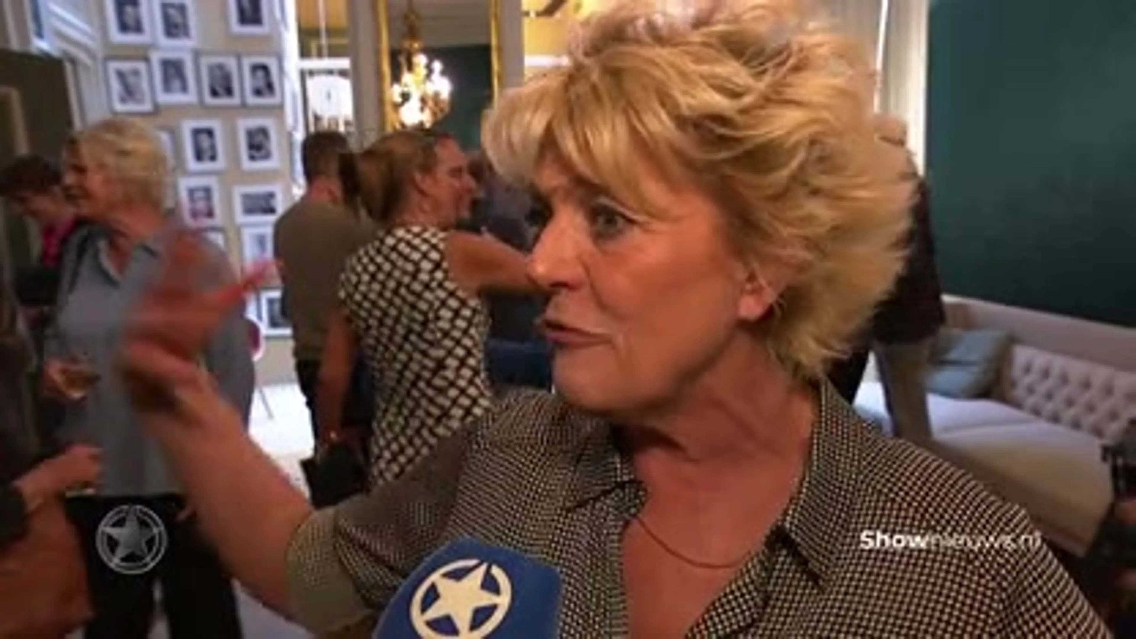 Cornald raakt gevoelige 'moeder'-snaar met z'n nieuwe boek
