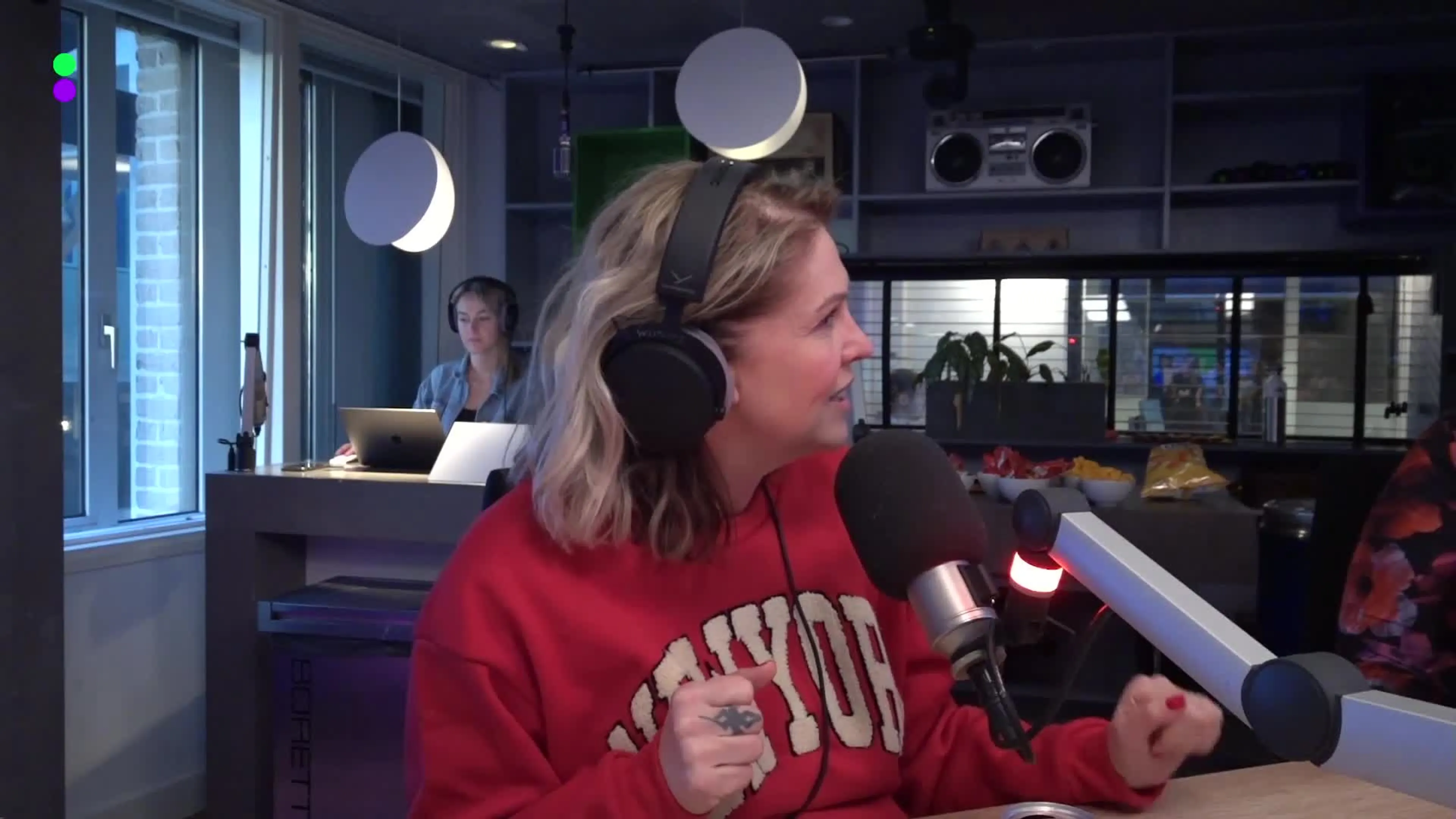 Nance reageert op kritiek bij Jinek