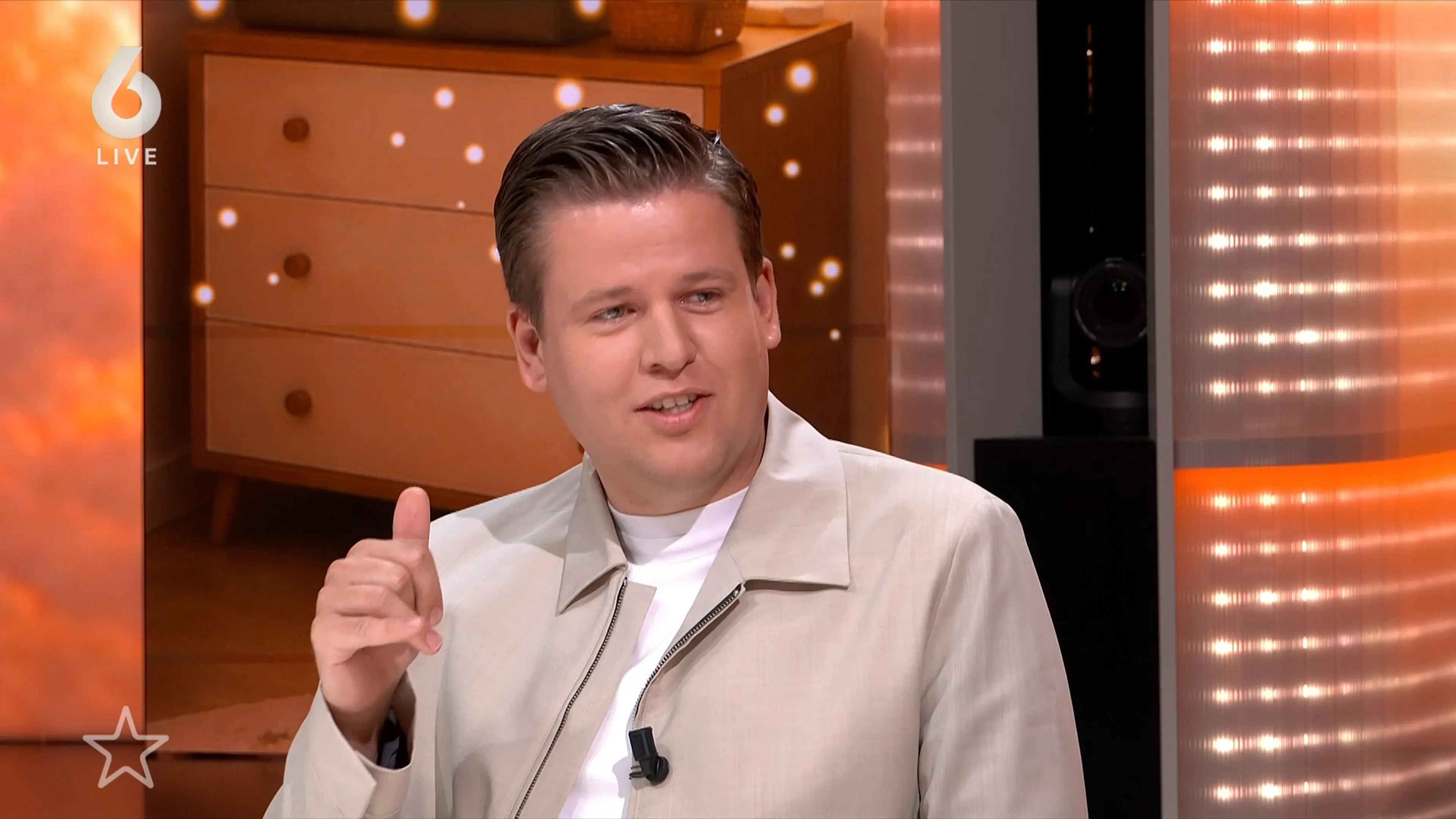 Sven Versteeg reageert op het babynieuws van Billy Dans: 'Wat zeg je nou'