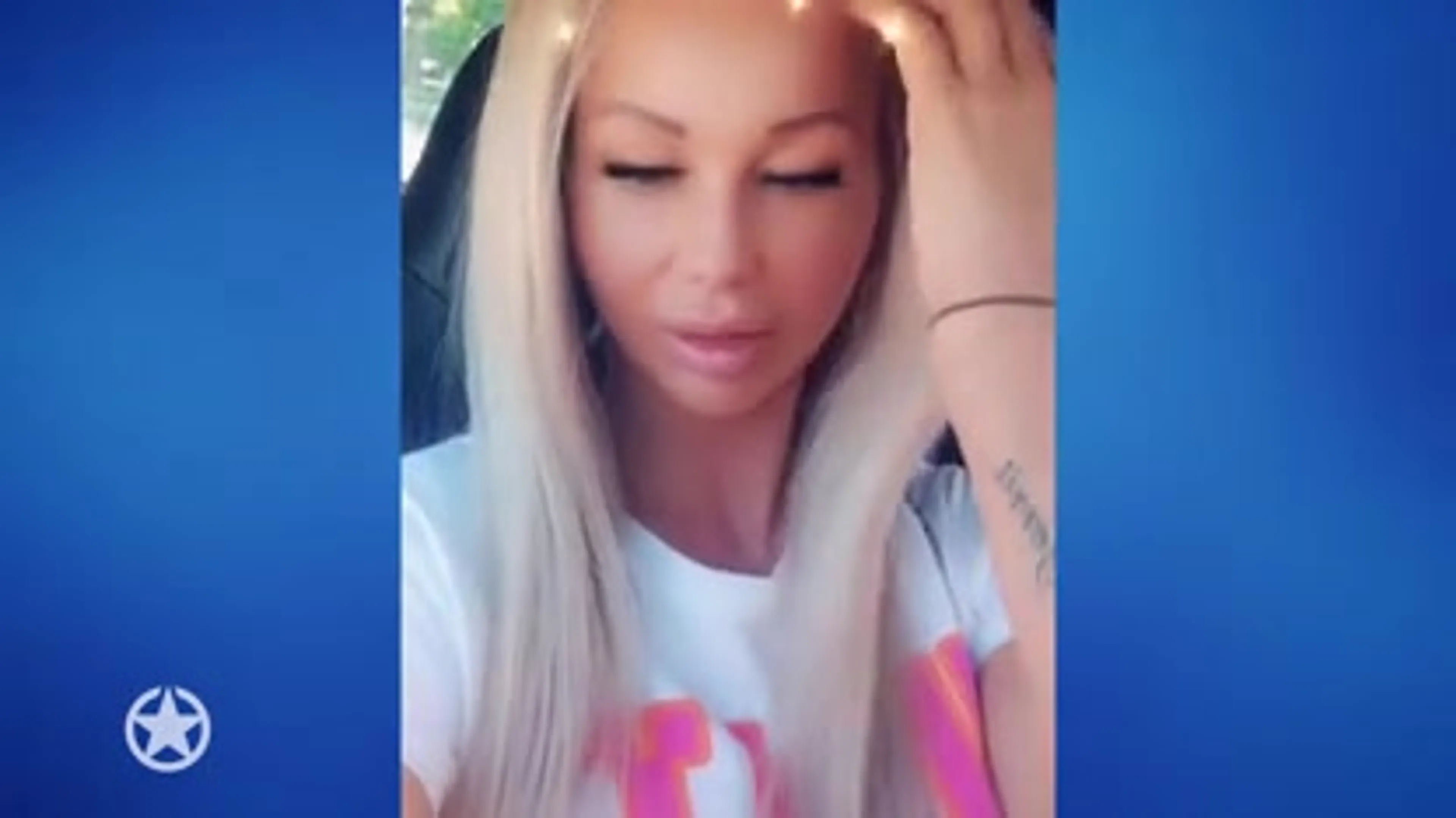 Nieuwe pruik voor Barbie!
