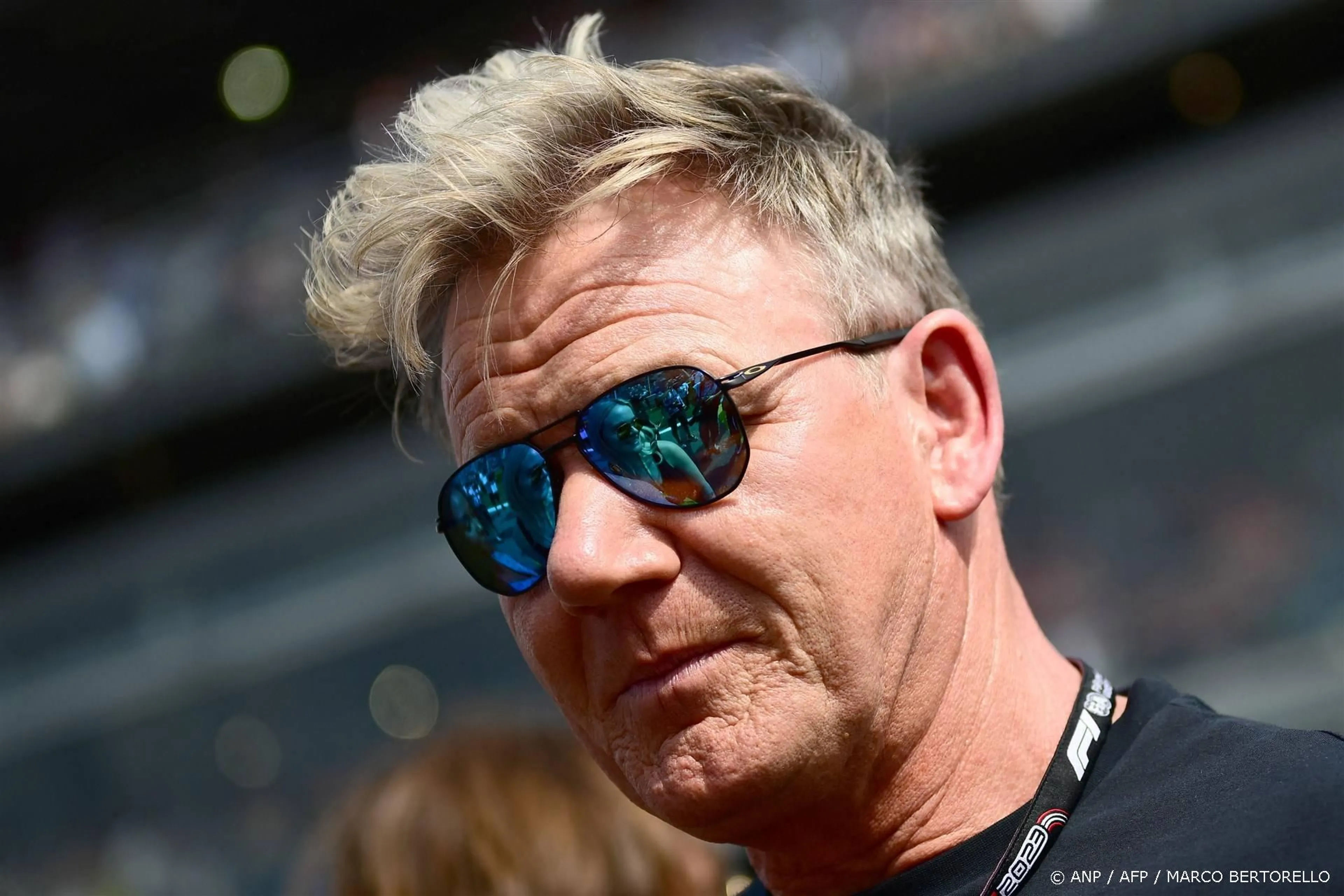 'Gordon Ramsay' gaat helemaal los op dansvloer