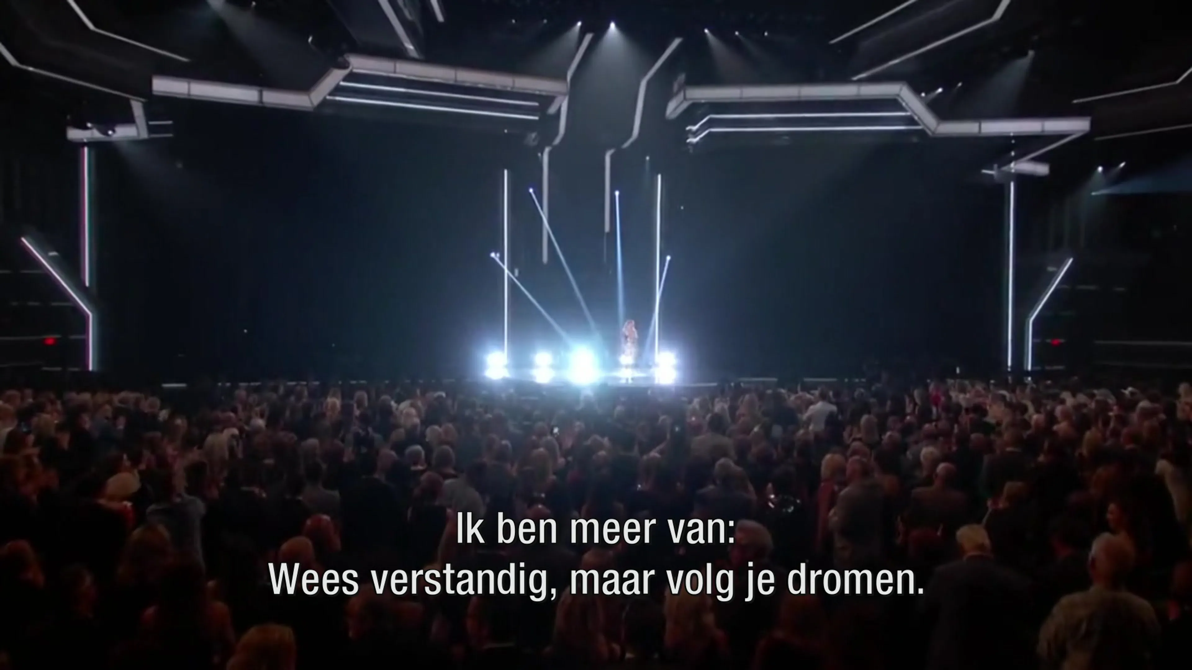 Ilse spreekt haar grote idool Carrie Underwood