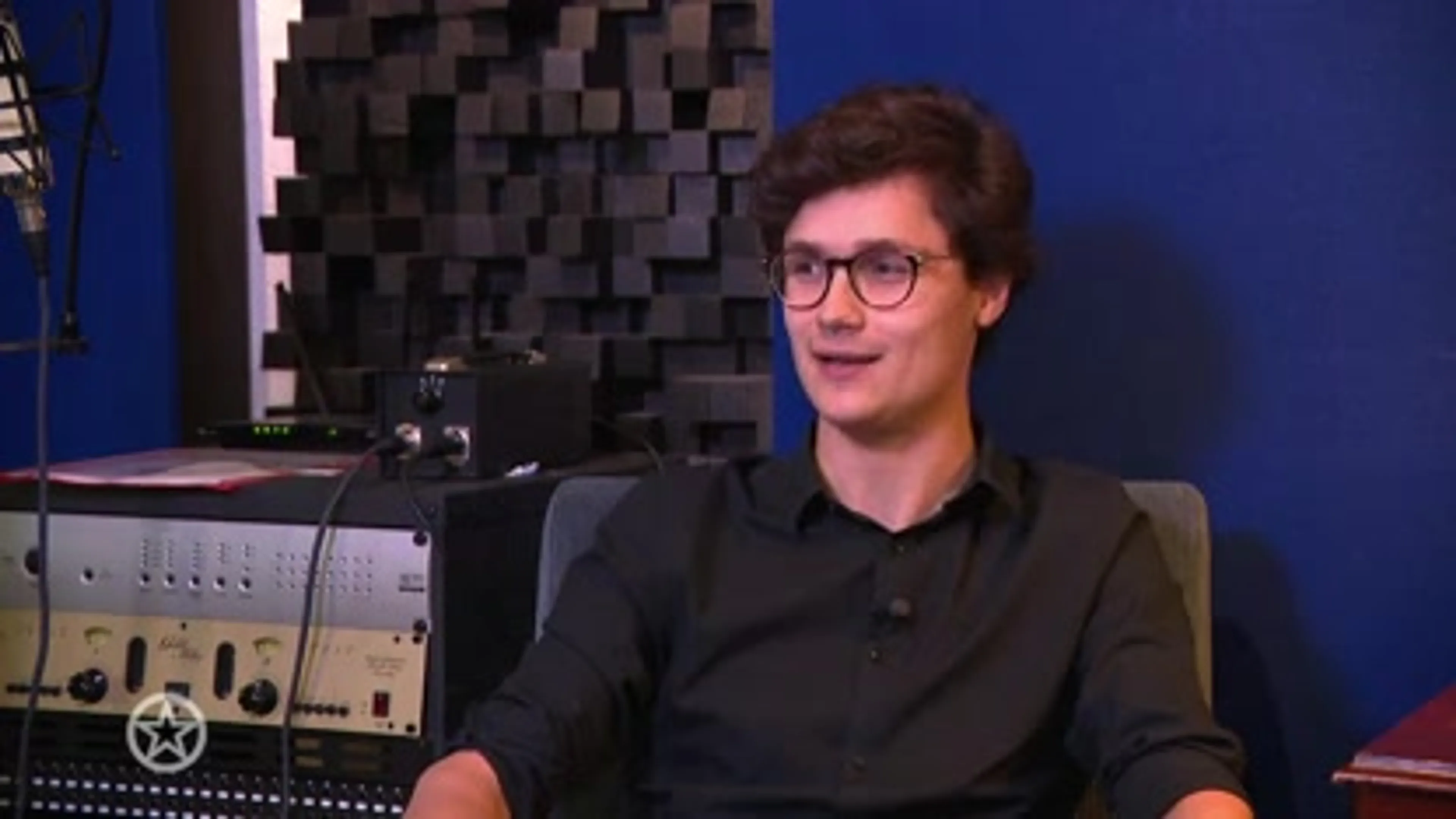 Een herkenbare zangstem: een vloek of een zegen?