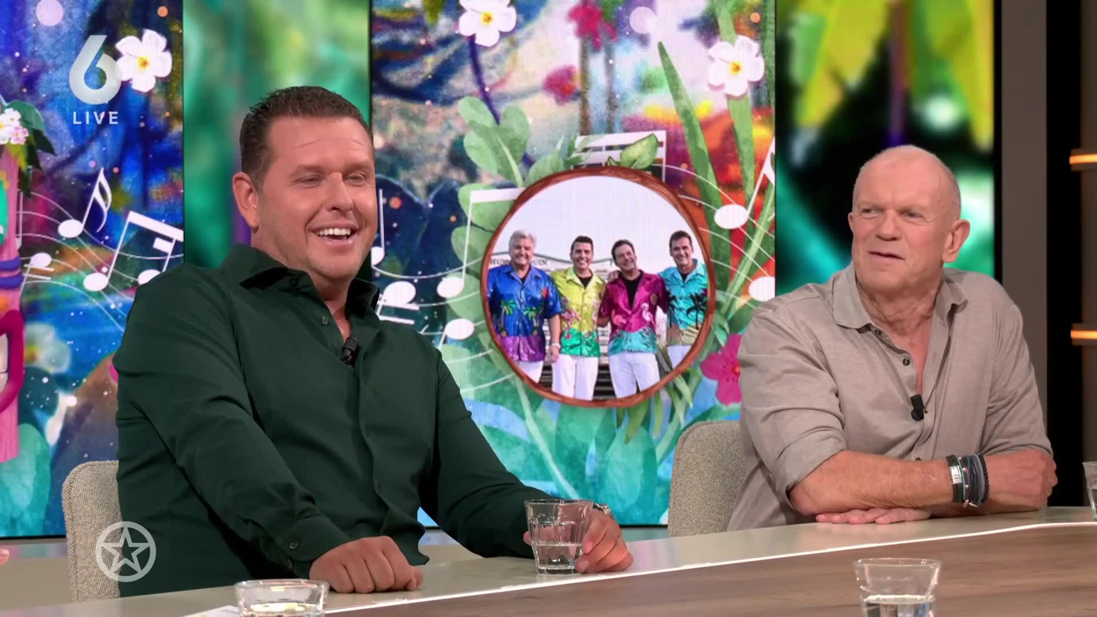 Dries Roelvink en John West te gast in Shownieuws