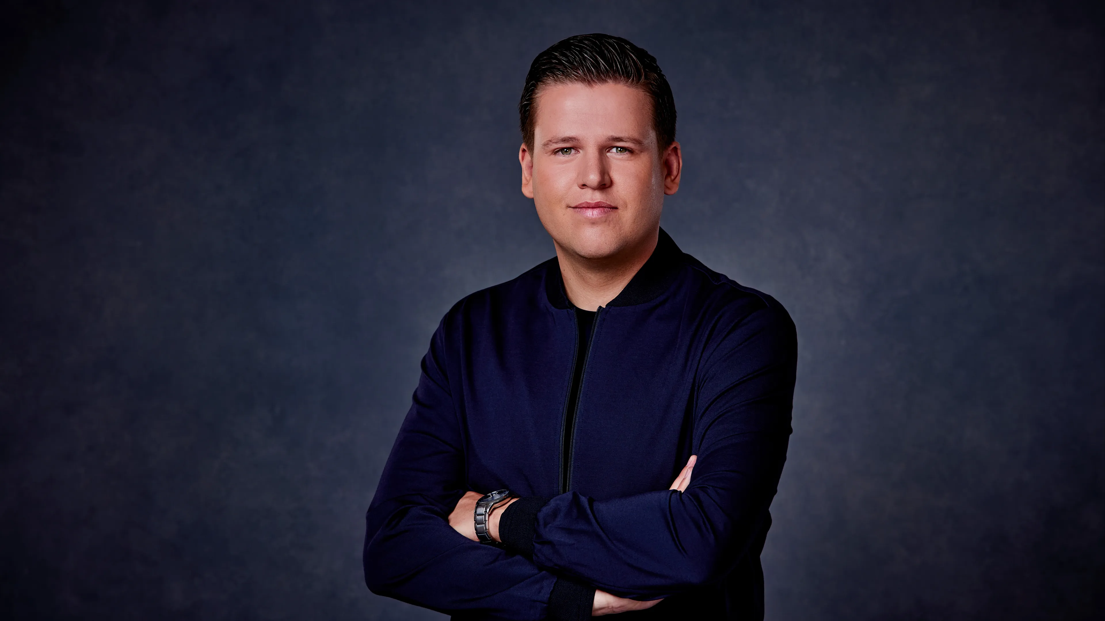 Sven Versteeg deelt bijzonder nieuws: 'Wat een eer'