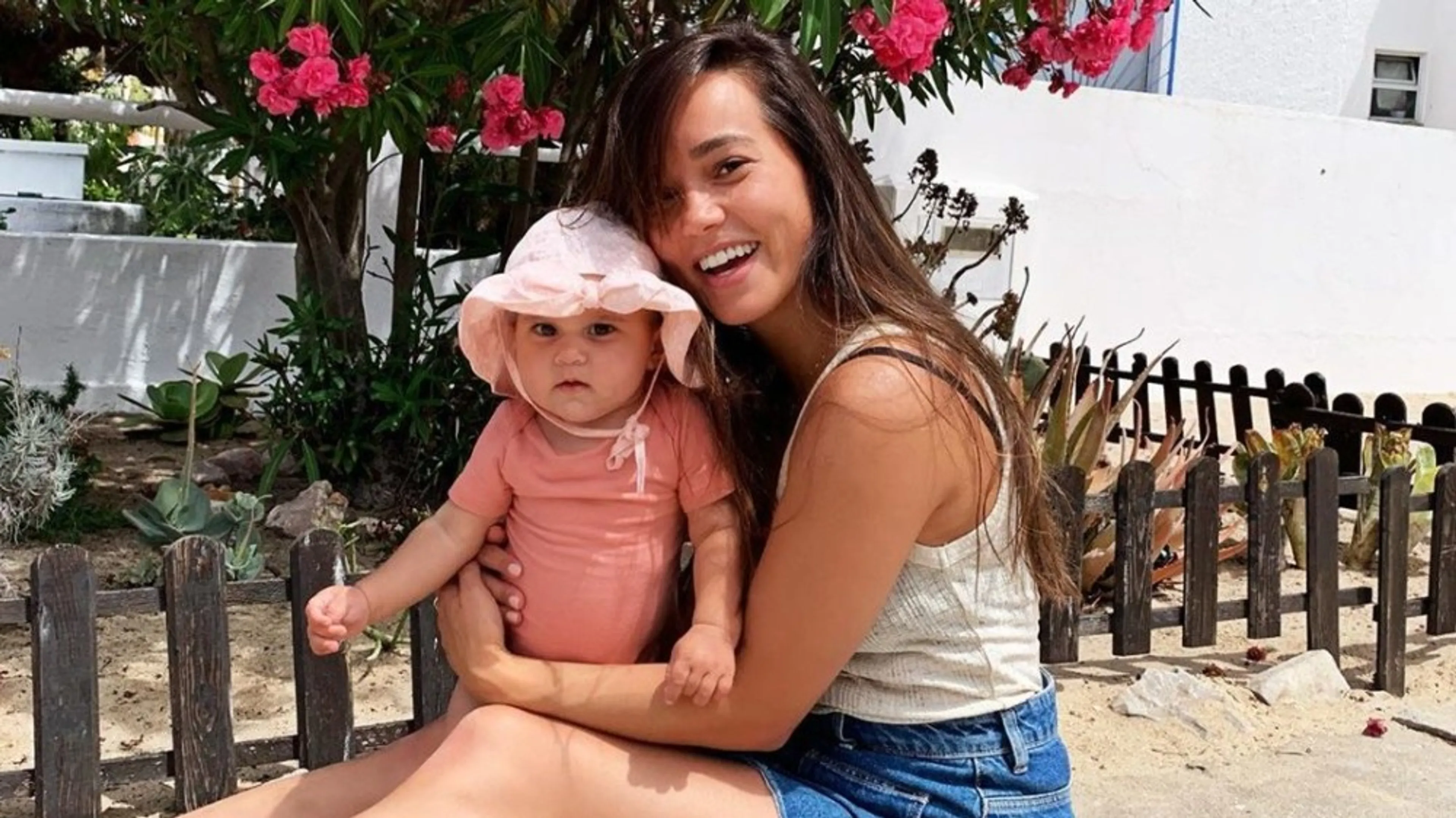 Bibi Breijman houdt 'tequila party' met dochter Teddy