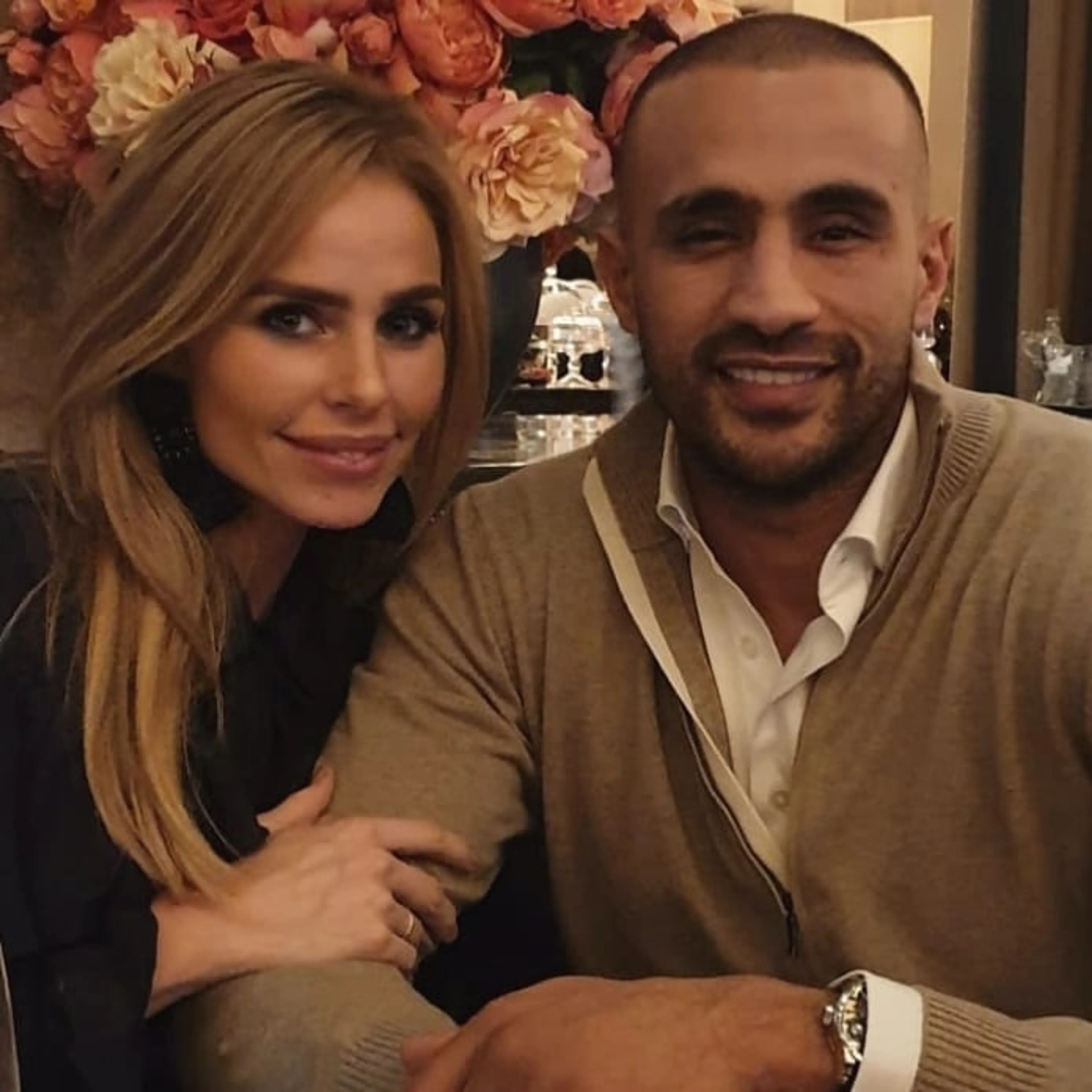 Lief! Badr Hari deelt bijzondere foto met drie dochters