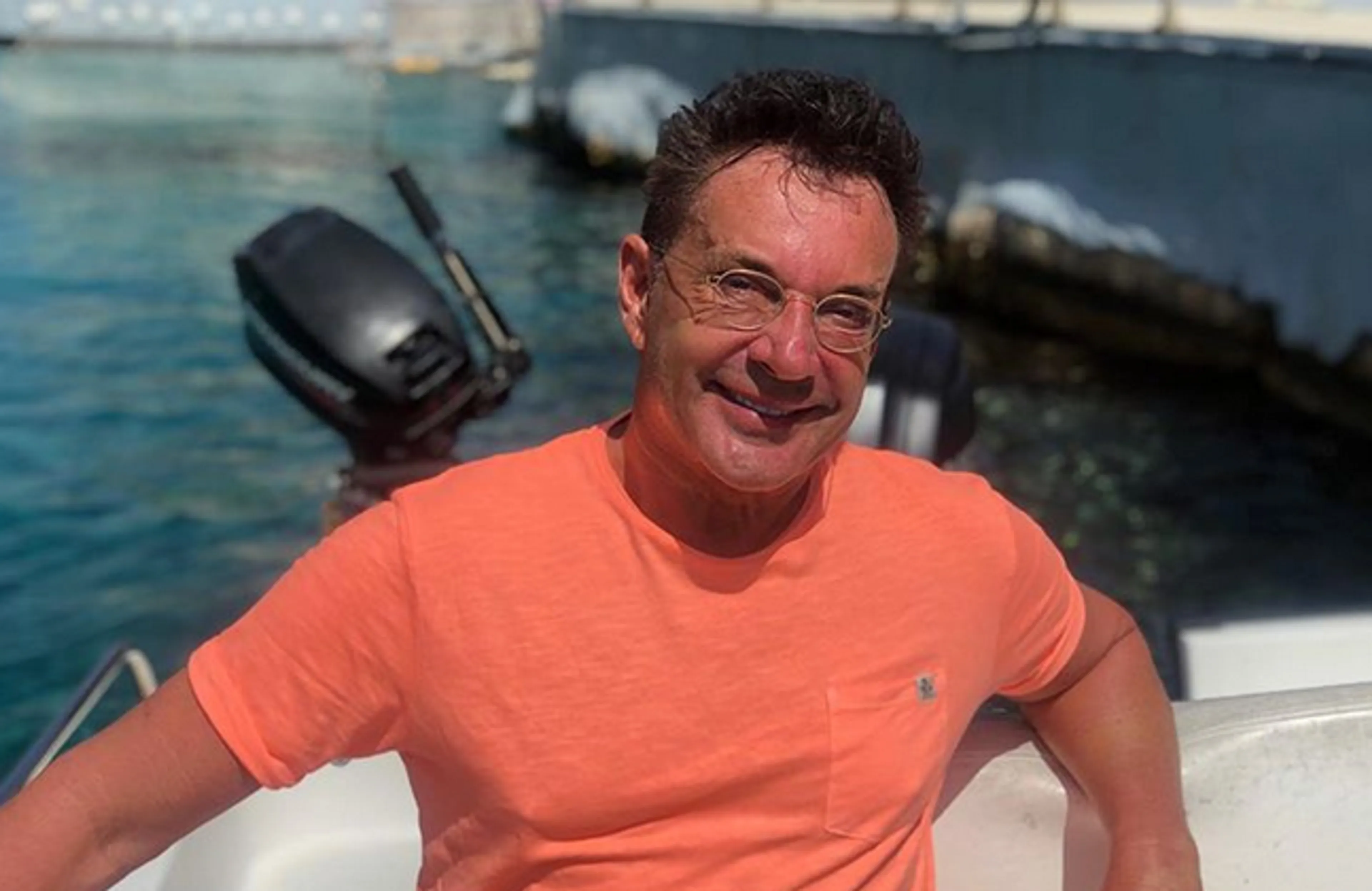 Gerard Joling aangeslagen na aanvaring met brutale indringer