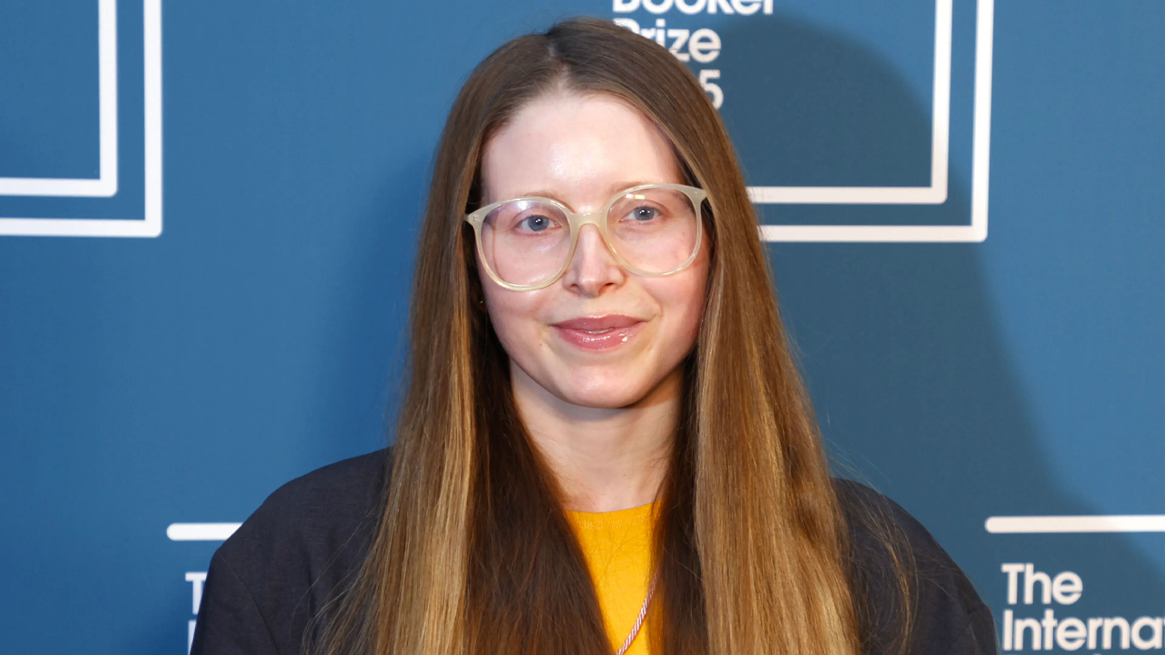Harry Potter-actrice laat OnlyFans-abonnees cupmaat bepalen