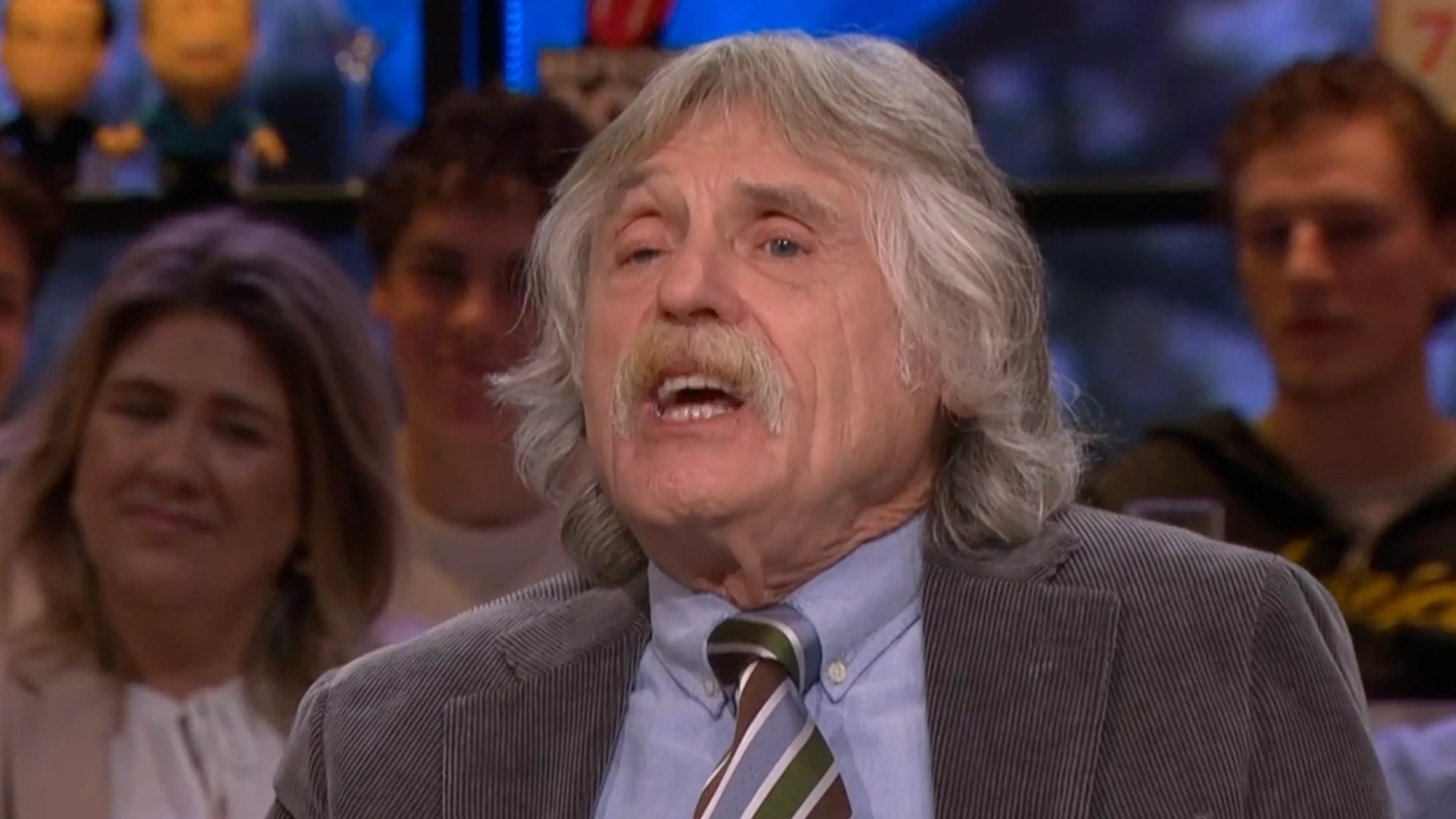 Johan Derksen hekelt nieuwe actie van Extinction Rebellion: 'Het zijn obsessieve narcisten!'