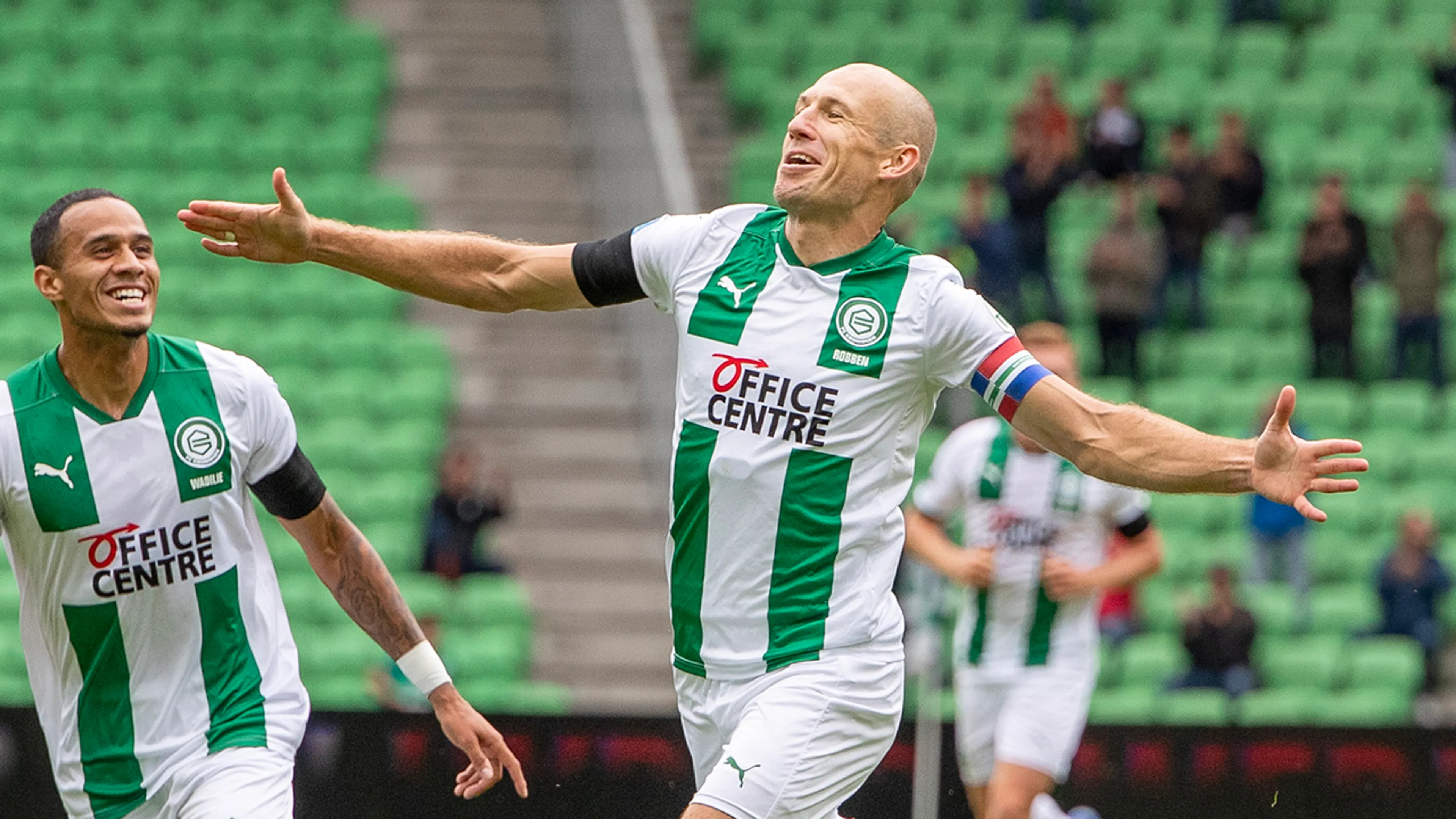 Arjen Robben start in de basis en keert terug in de Eredivisie 