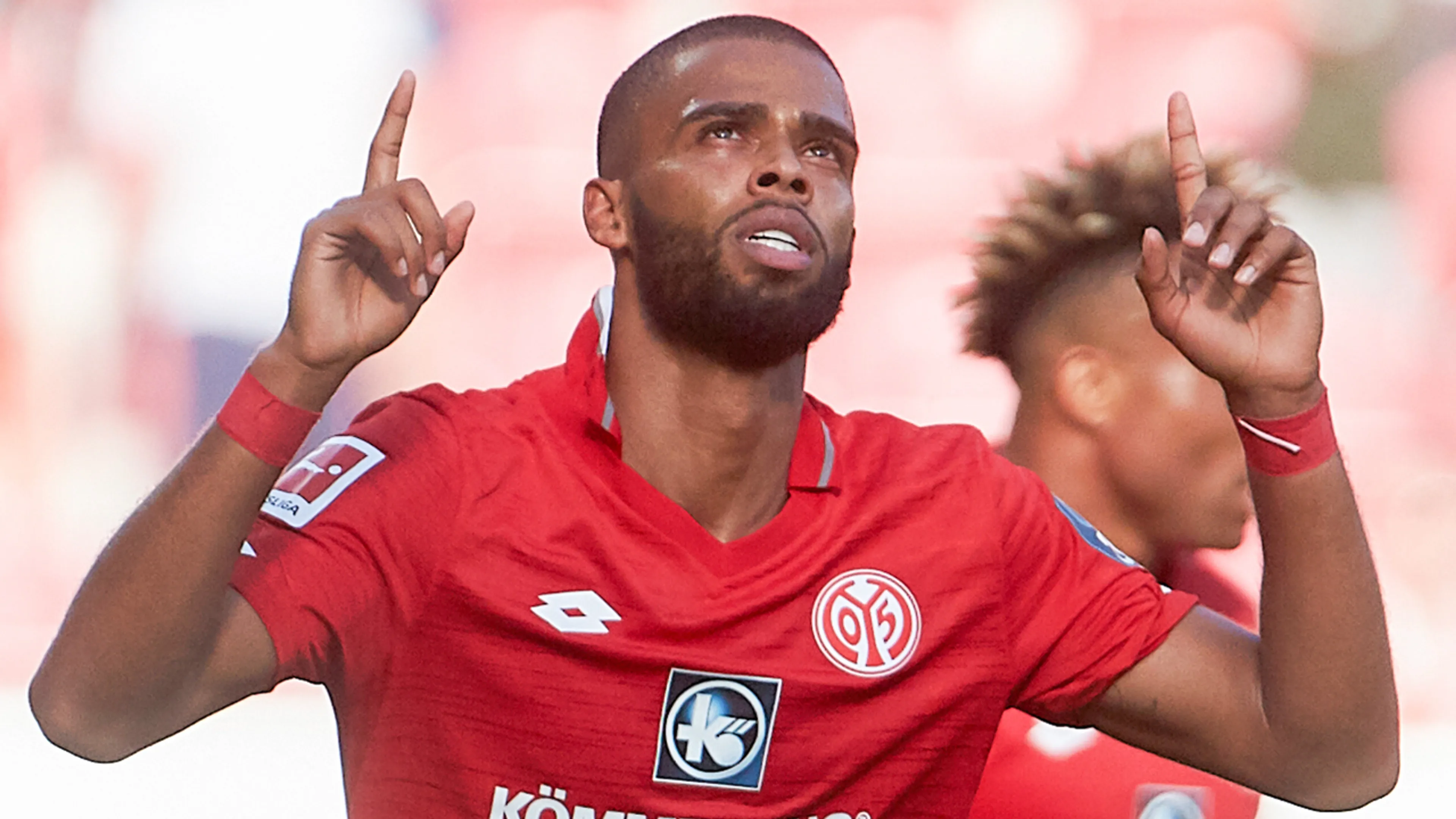 St. Juste bezorgt Mainz eerste zege