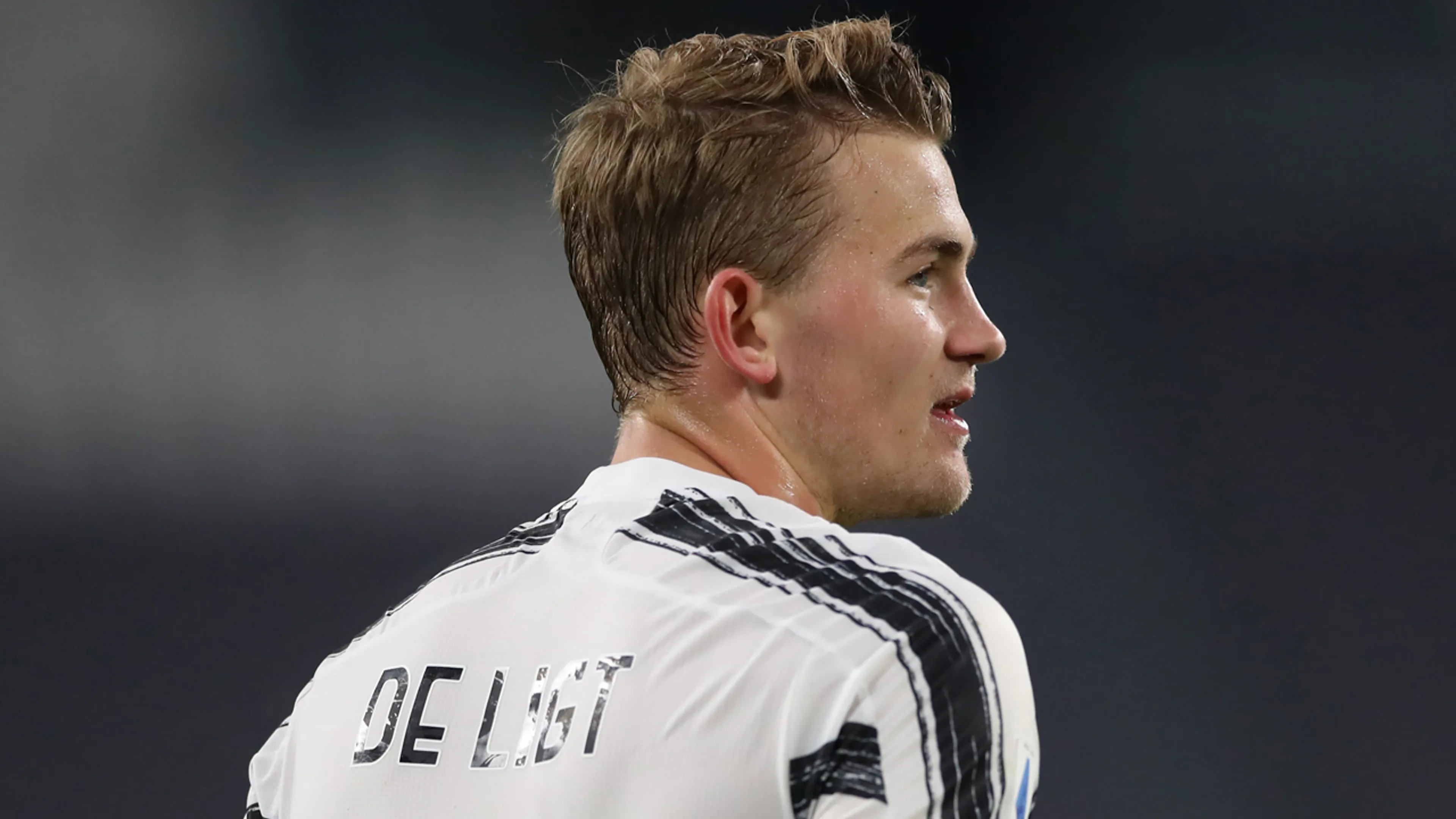 Basisplaats voor De Ligt in CL-duel met FC Porto