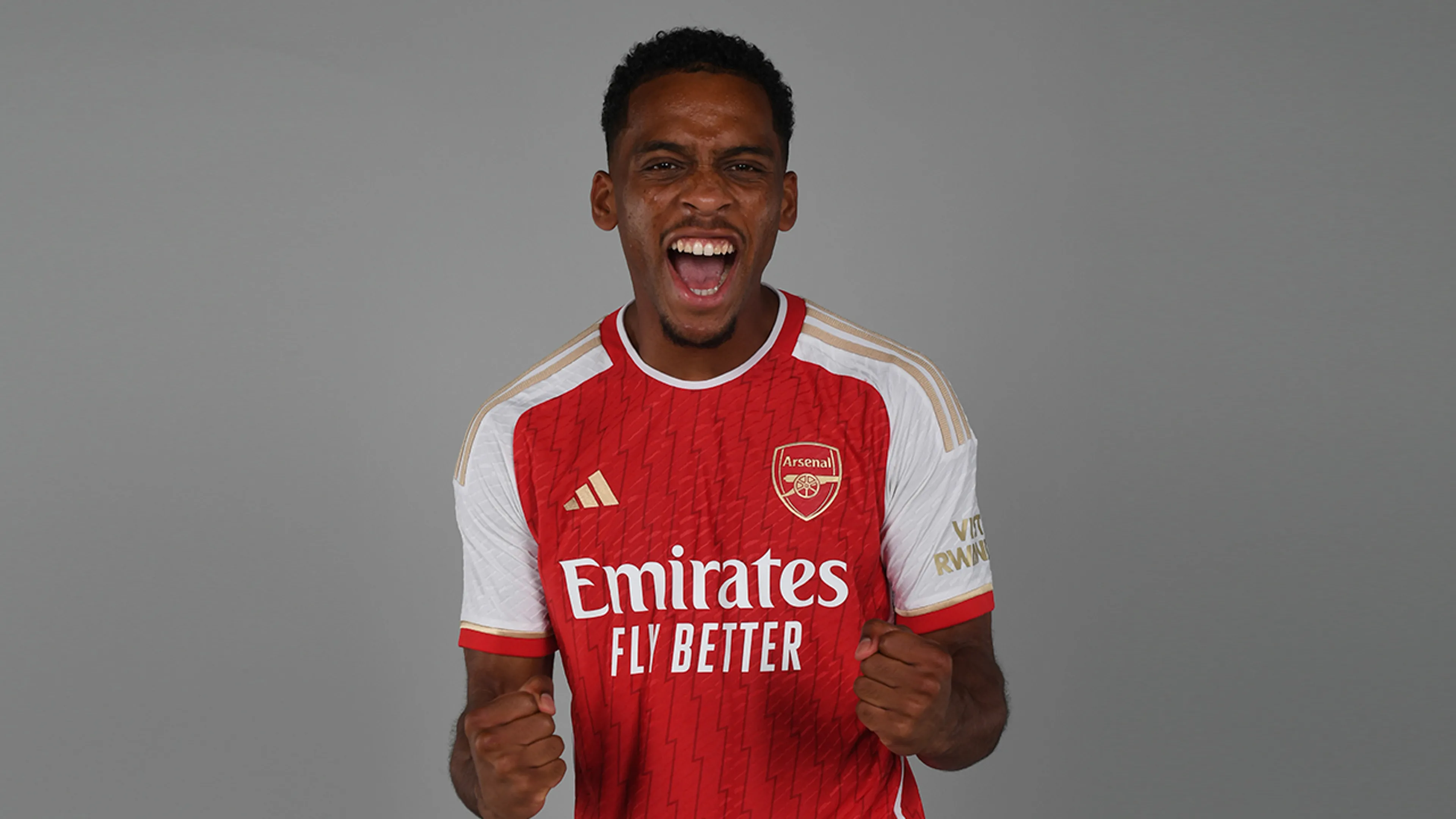 Officieel: Jurriën Timber maakt overstap naar Arsenal
