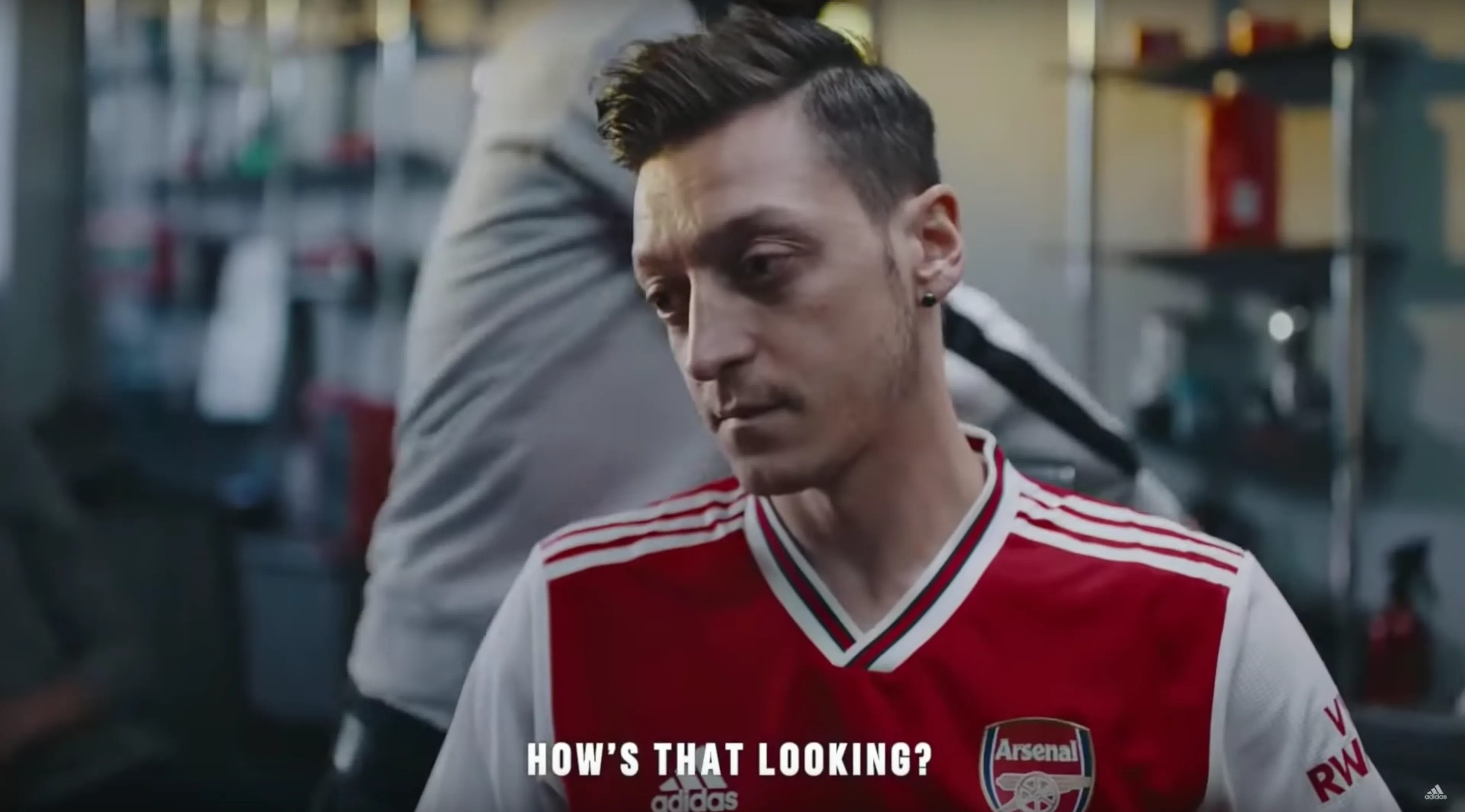 GELEKT: Dit is het nieuwe tenue van Arsenal!🔥