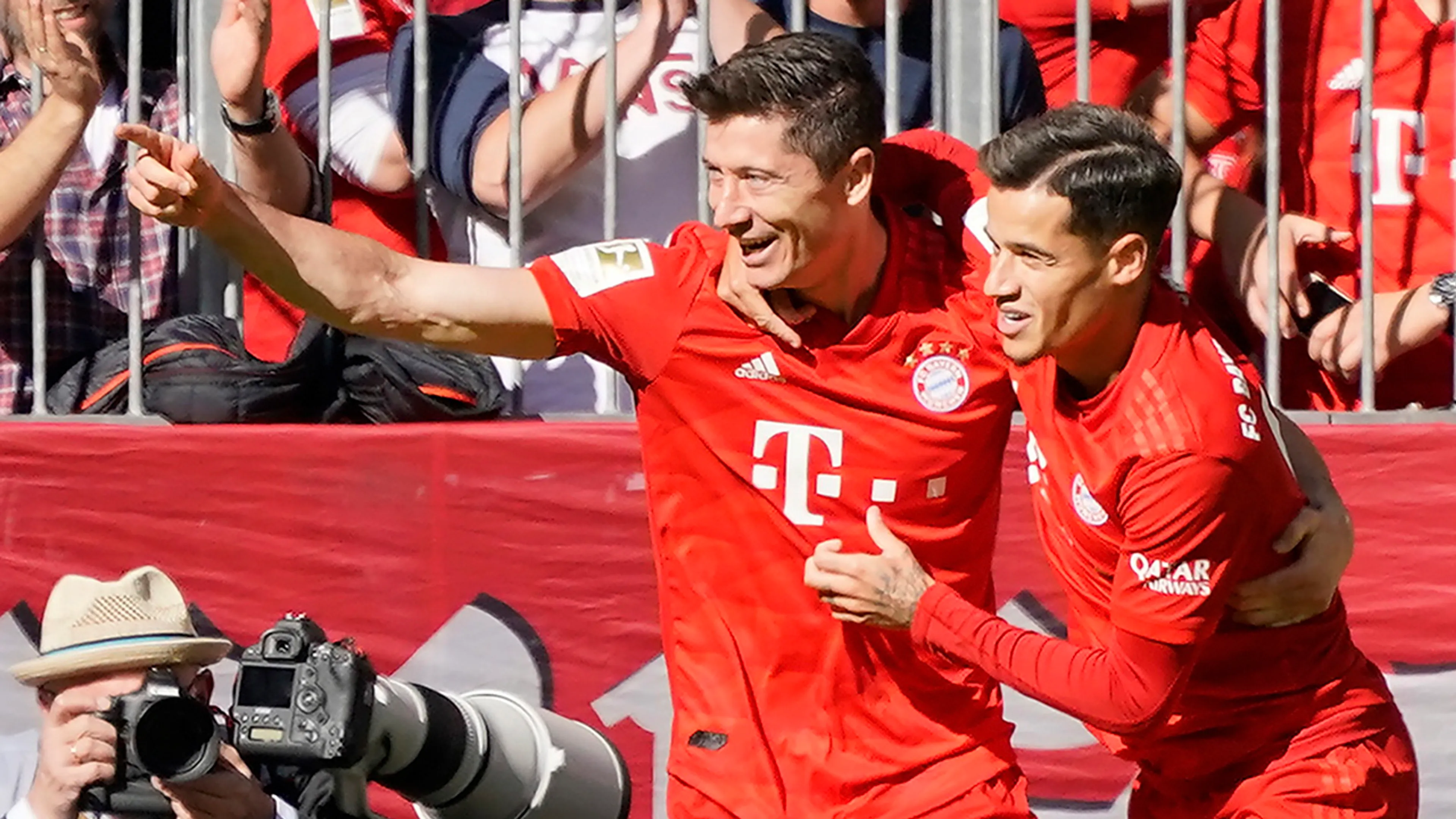Bayern heeft geen moeite met Köln