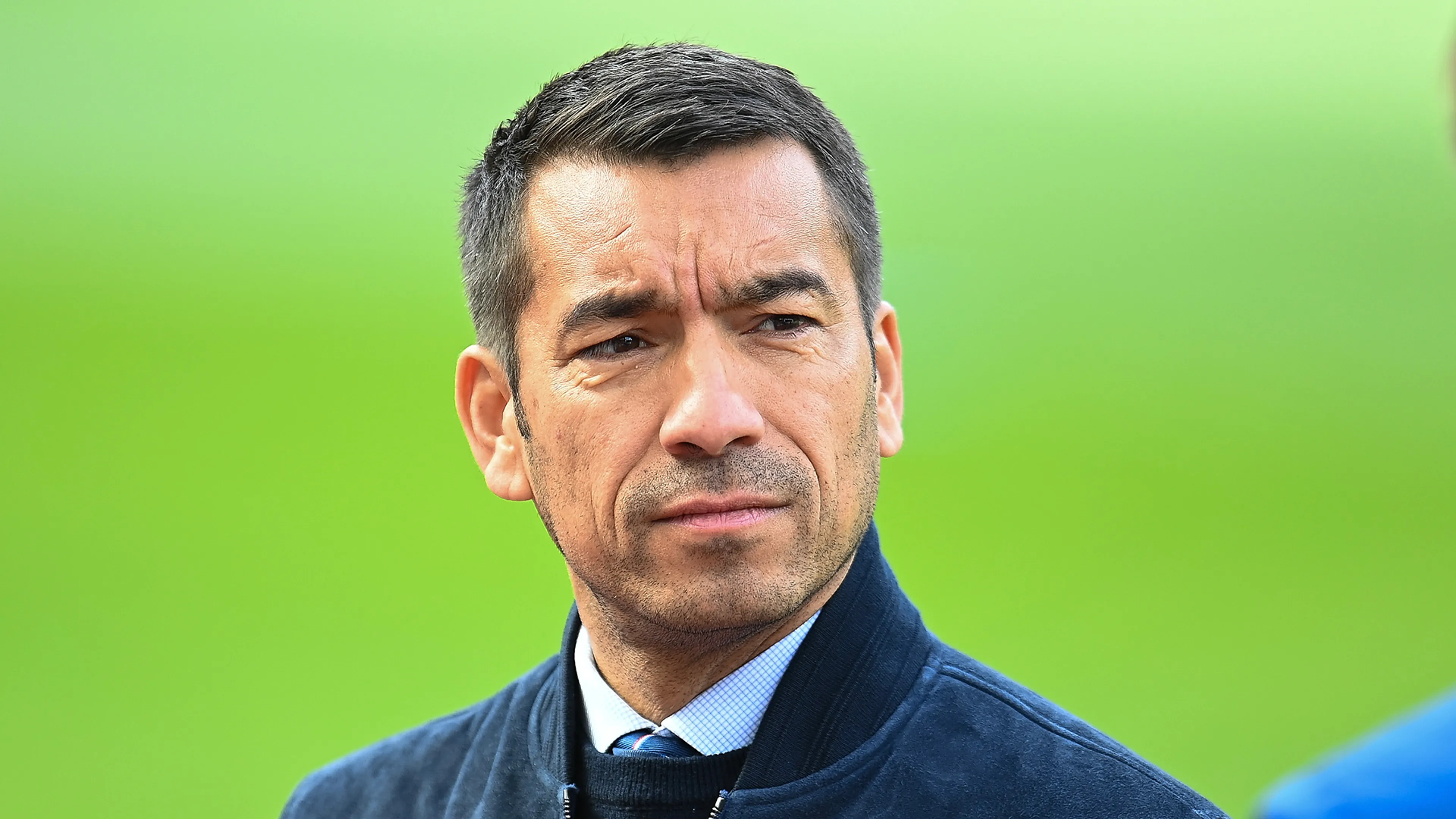Van Bronckhorst staat niet open voor terugkeer bij Feyenoord: ‘Voor mij geen optie’