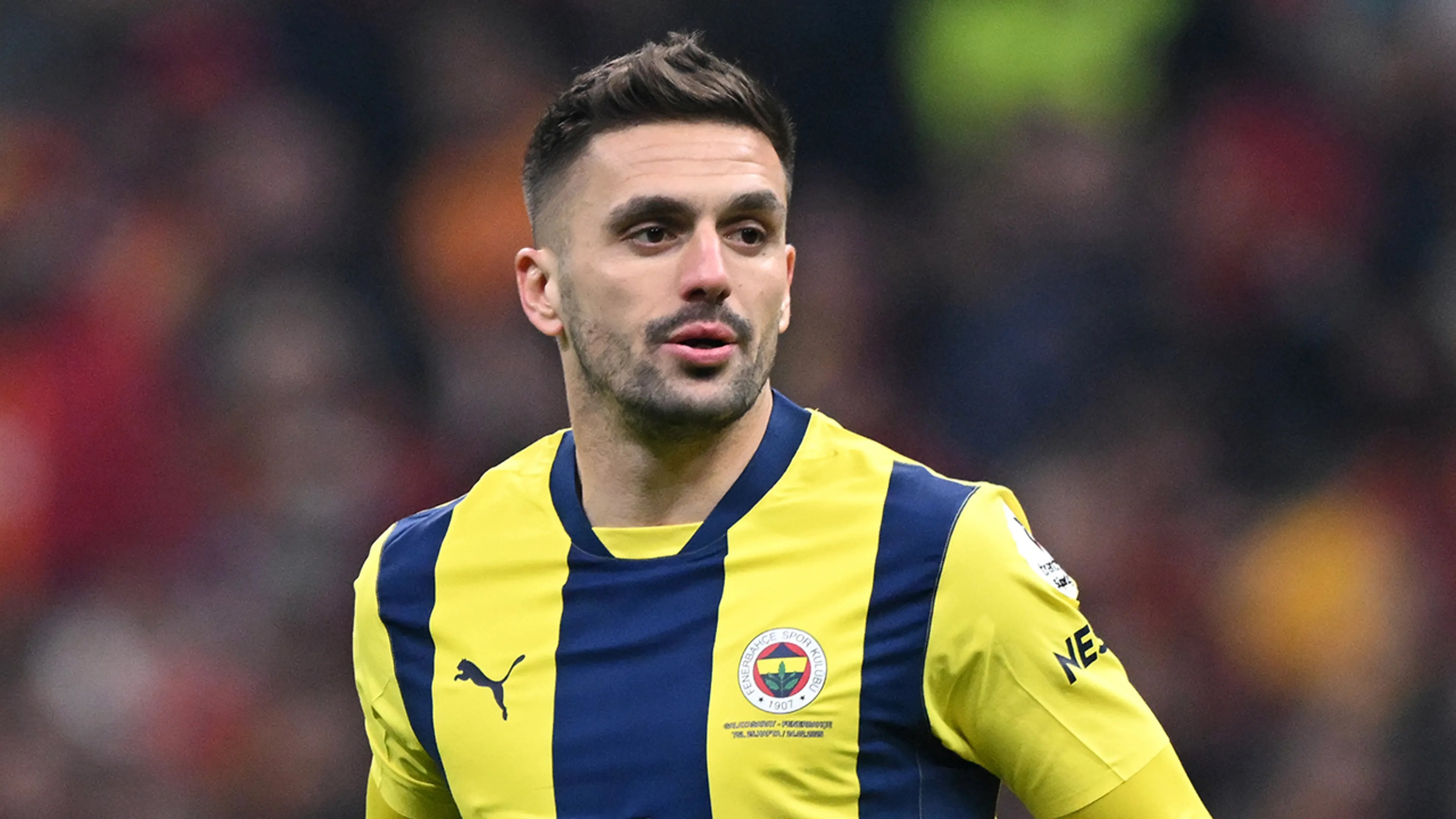 Ajax-watcher Verweij: 'Ik denk dat Ajax uiteindelijk Tadic binnenboord wil halen'